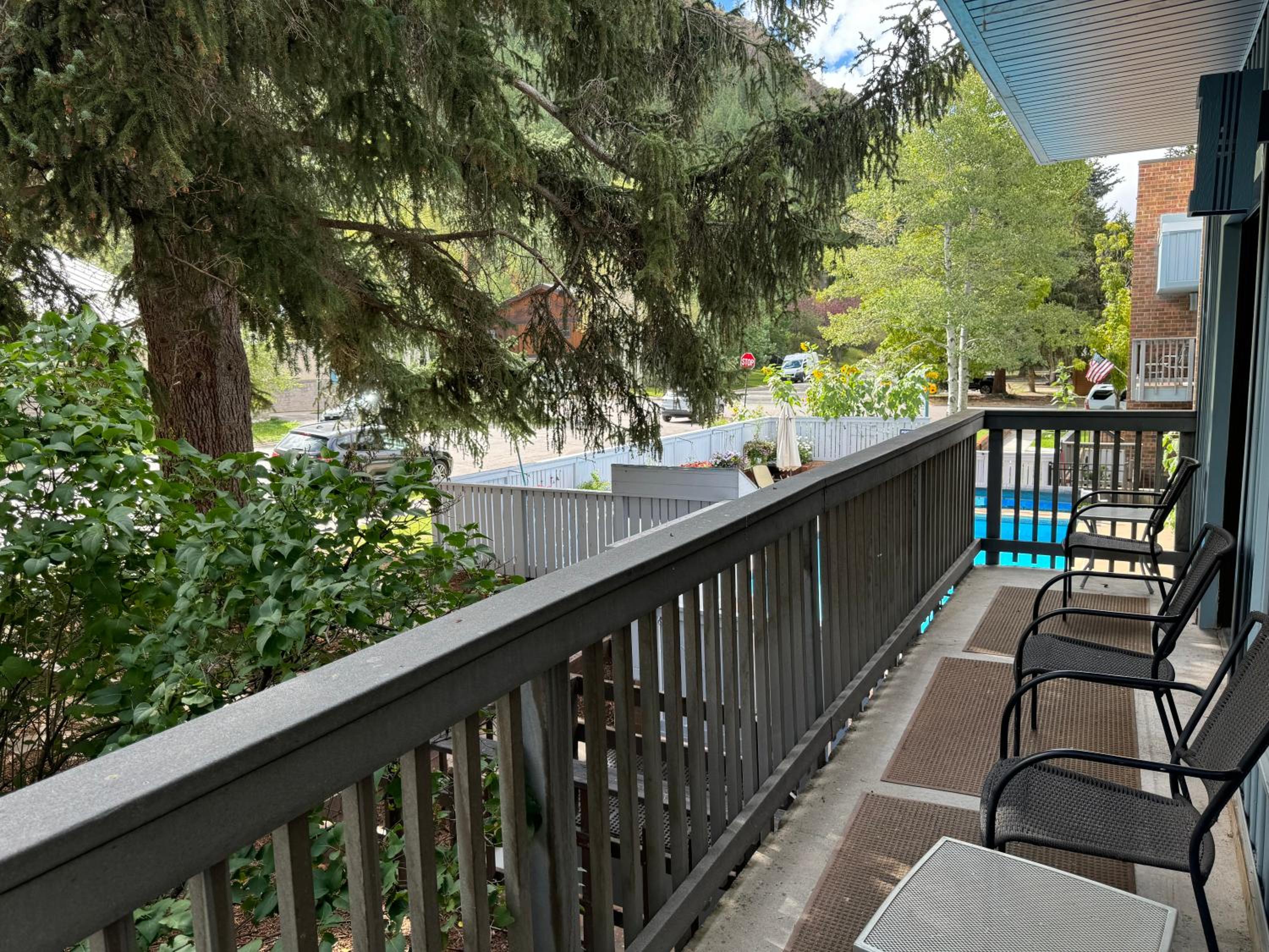 Shadow Mountain Lodge