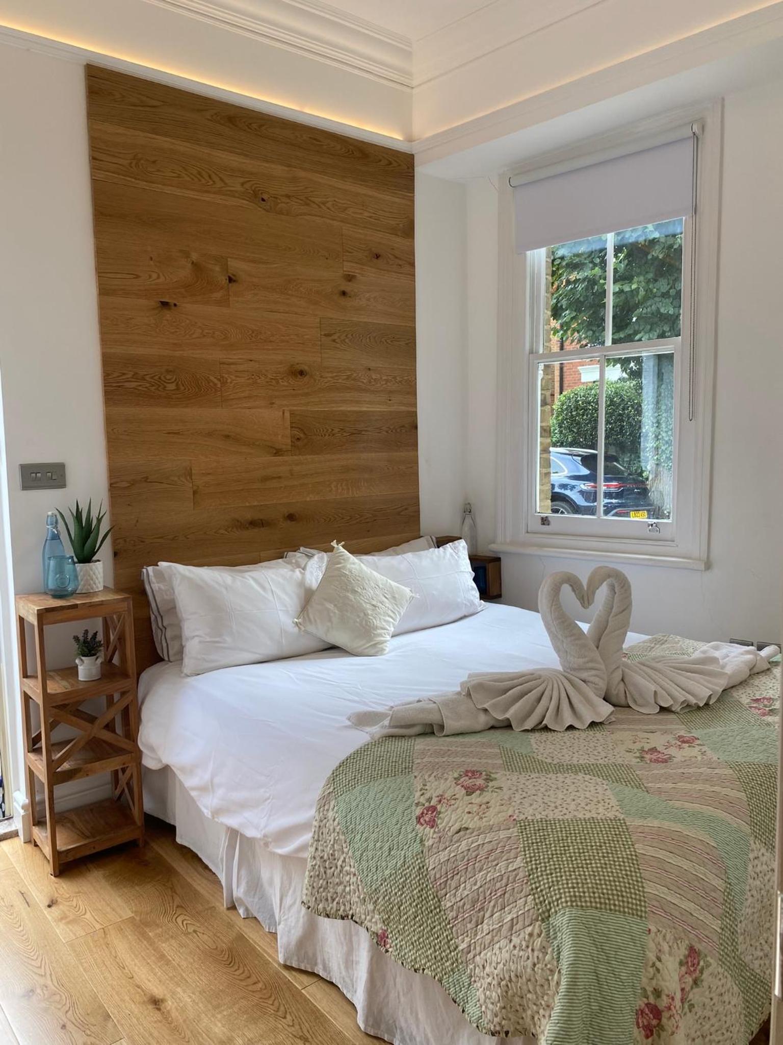 Interior Designed Flat near Kew Botanical Gardens