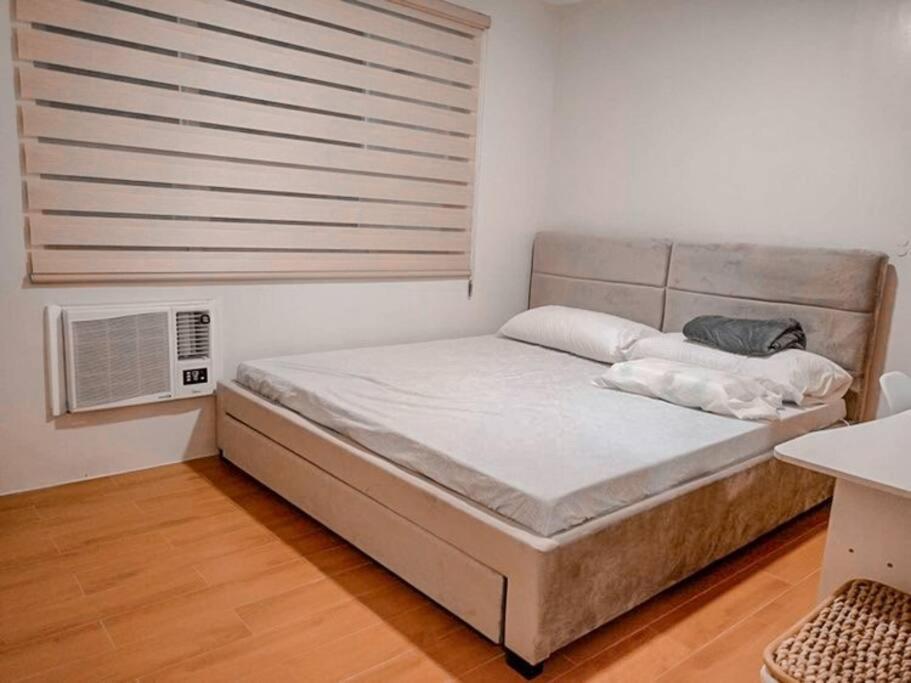 3 BR Seawind Condo with Balcony! view 2