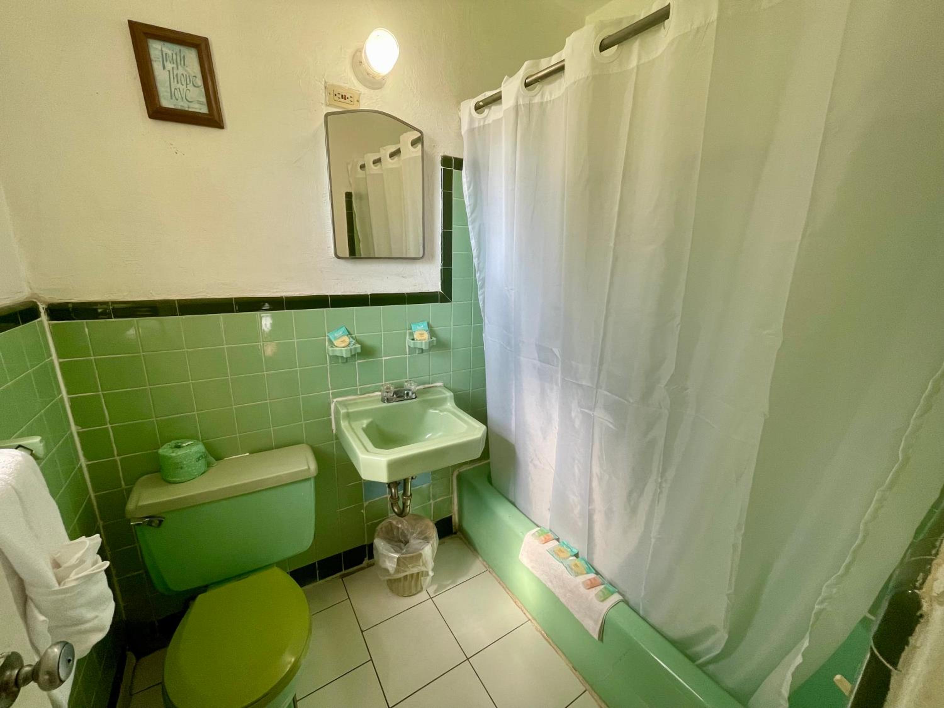 Ocean Holiday Motel