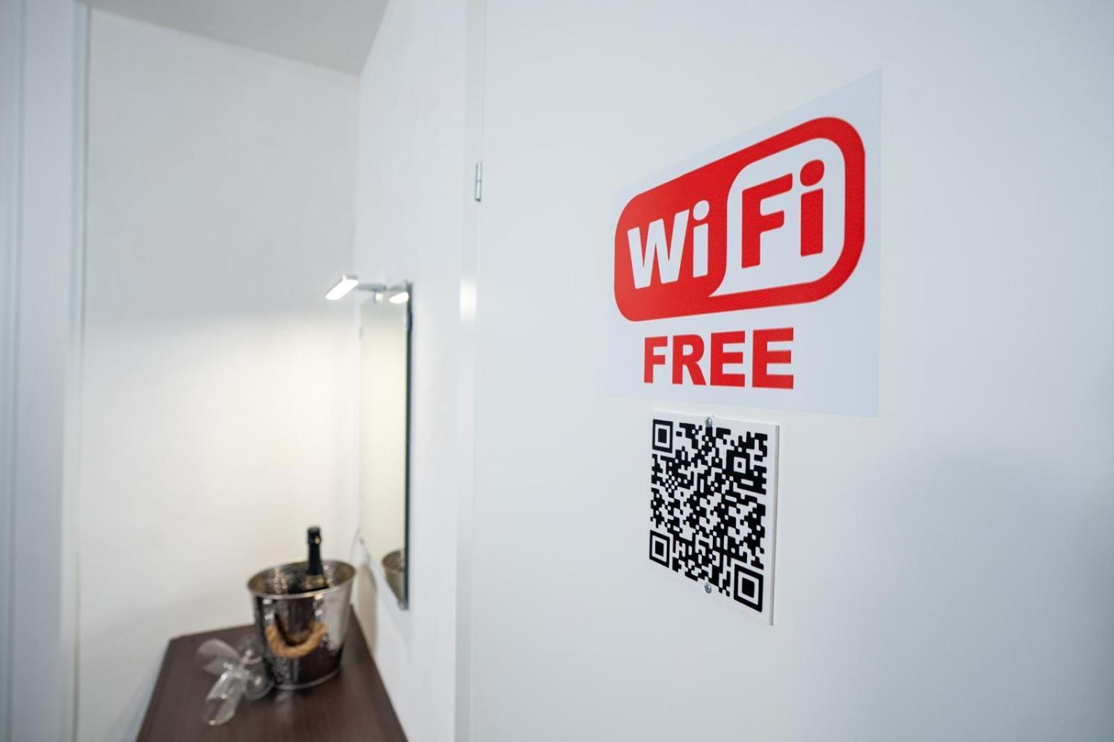 B&B Small Luxury Napoli Centrale