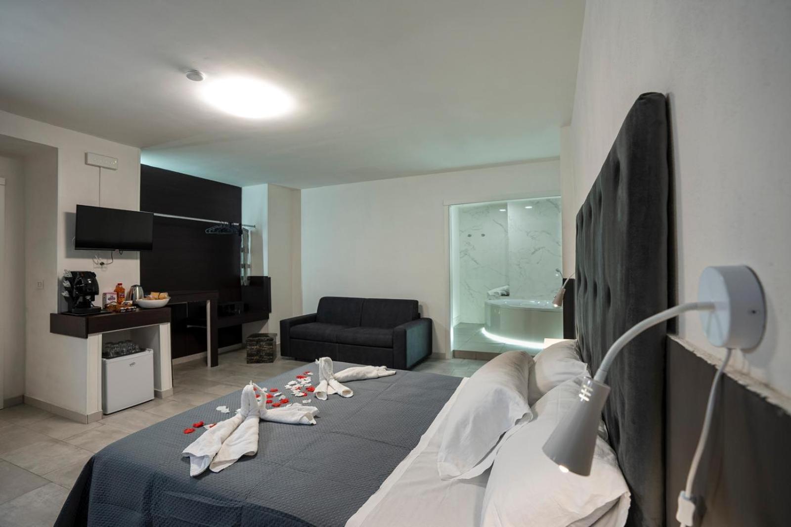 B&B Small Luxury Napoli Centrale