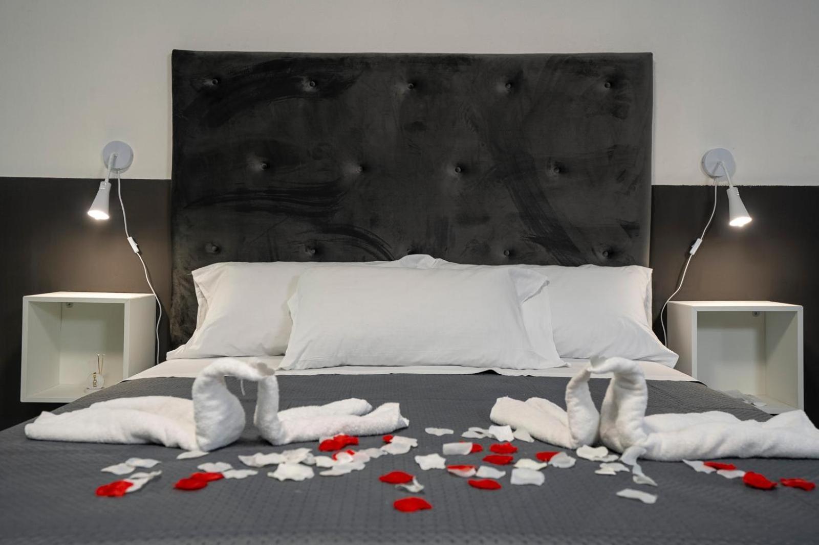 B&B Small Luxury Napoli Centrale