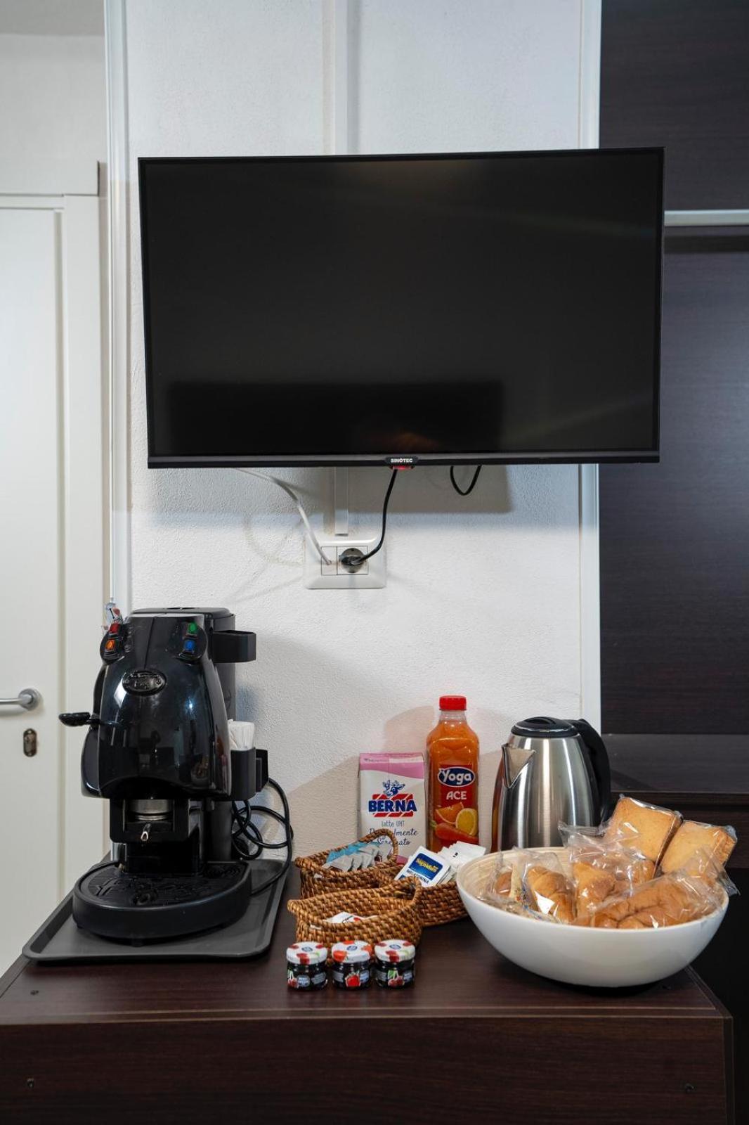 B&B Small Luxury Napoli Centrale