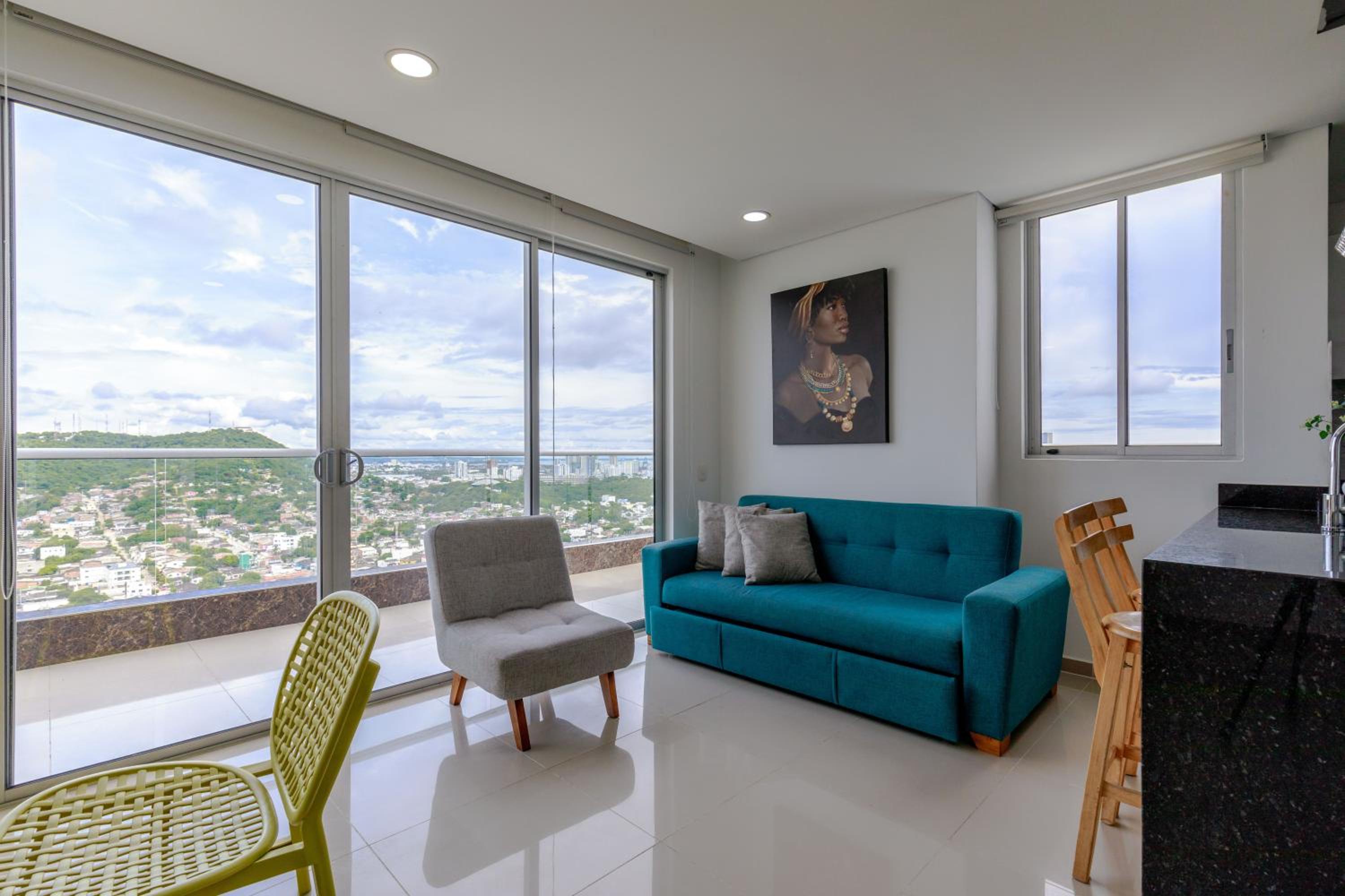 Exclusivo duplex con vista al mar p24