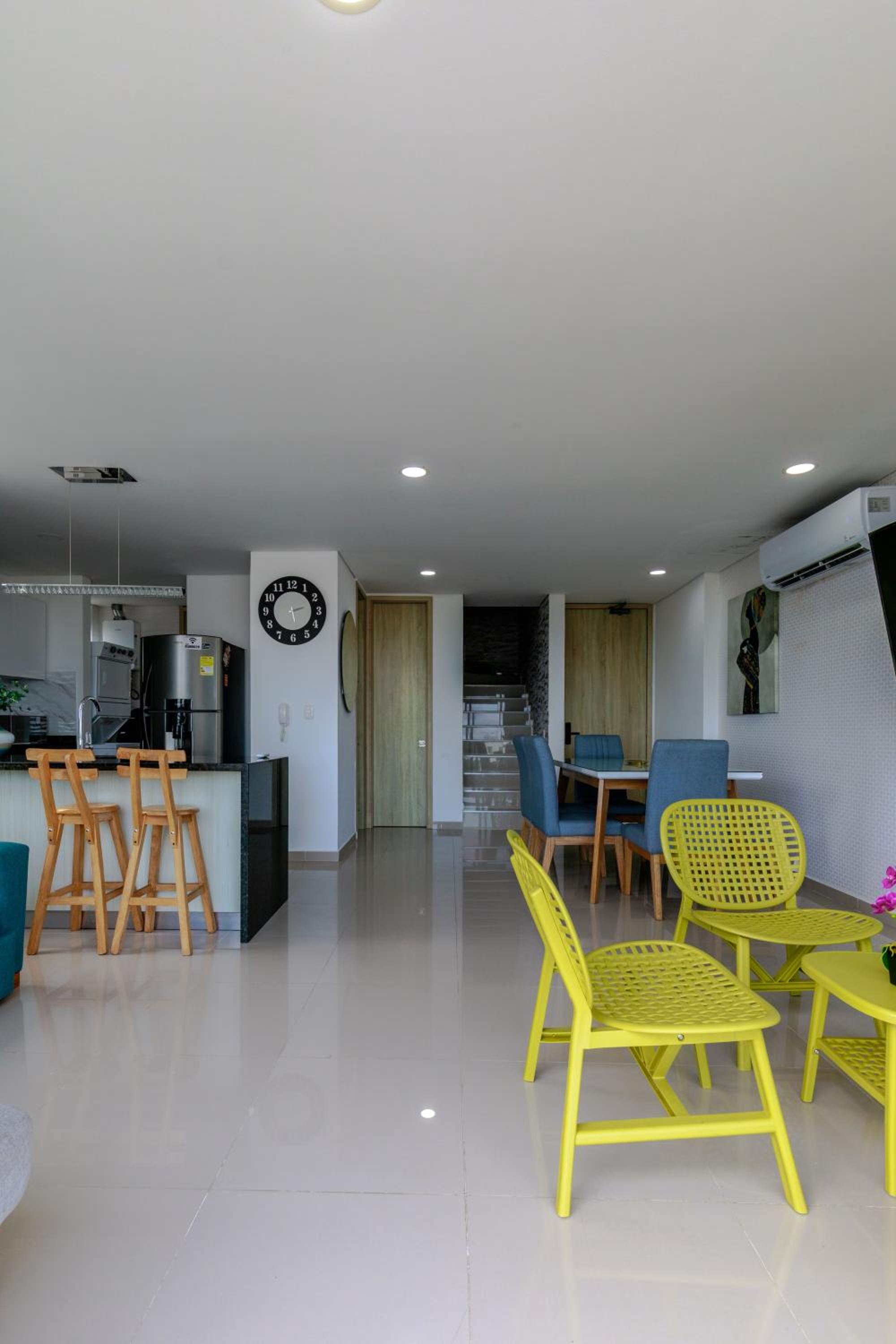 Exclusivo duplex con vista al mar p24