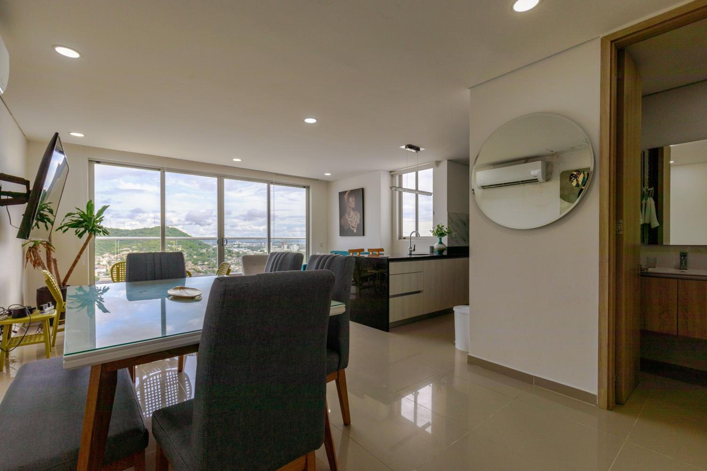 Exclusivo duplex con vista al mar p24