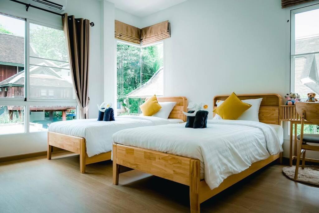 118 Pool Villa in town near CMU & Nimman
