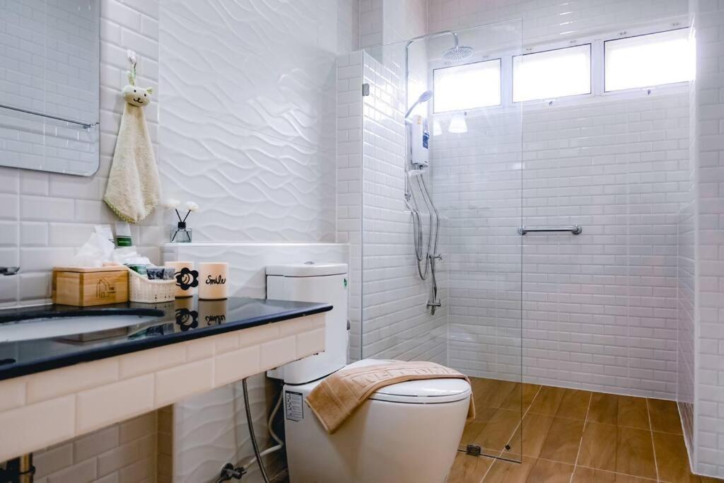 118 Pool Villa in town near CMU & Nimman