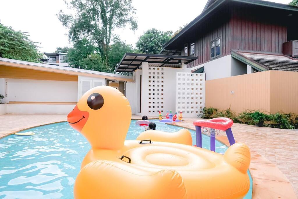 118 Pool Villa in town near CMU & Nimman