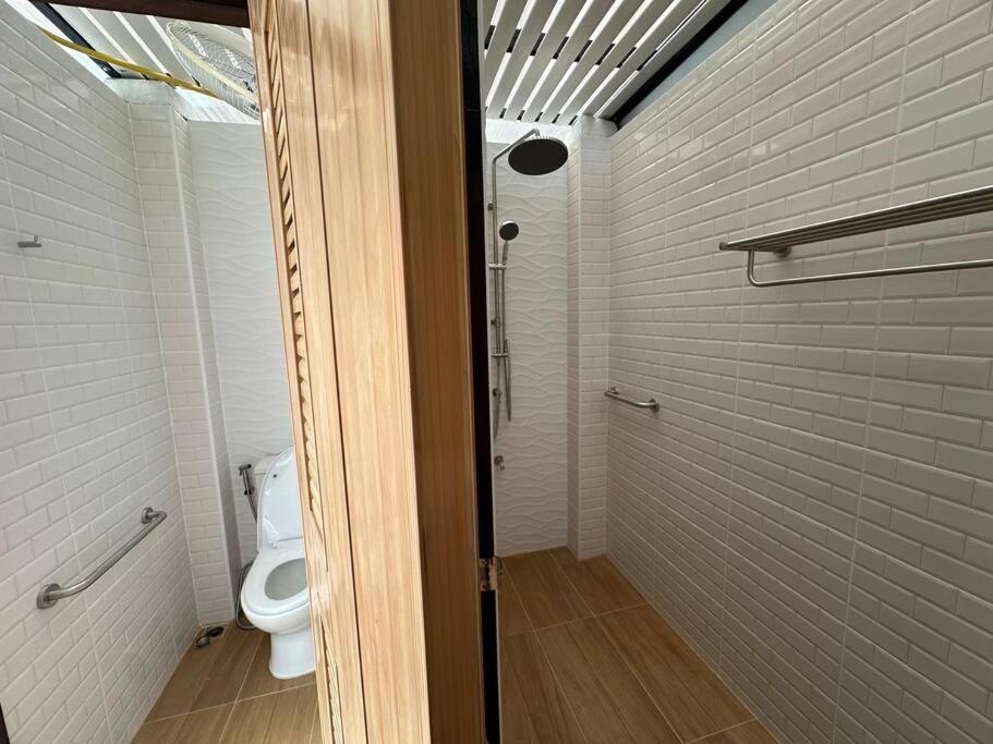 118 Pool Villa in town near CMU & Nimman