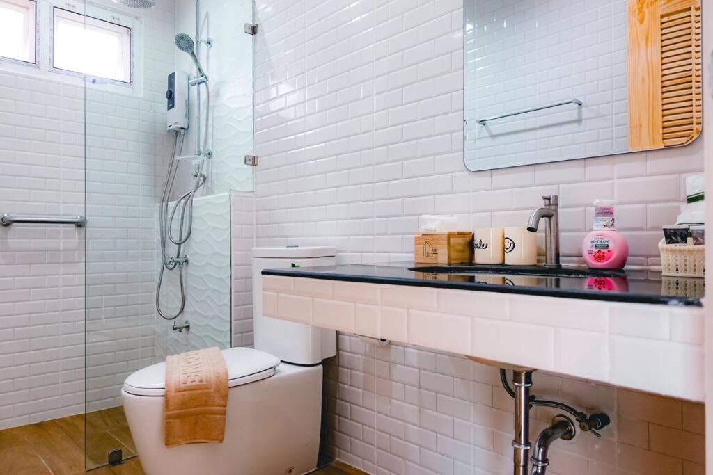118 Pool Villa in town near CMU & Nimman