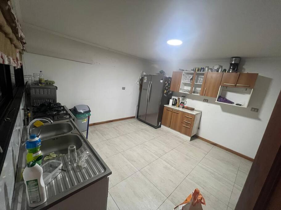 Arriendo diario CASA DE 140 m2 4 DORMITORIOS 2 BAÑOS AMPLIA COCINA Y ESPACIOS COMUNES
