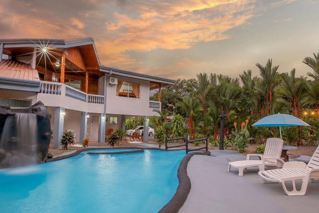 Arenal Family Home - Families & Friends Gateway