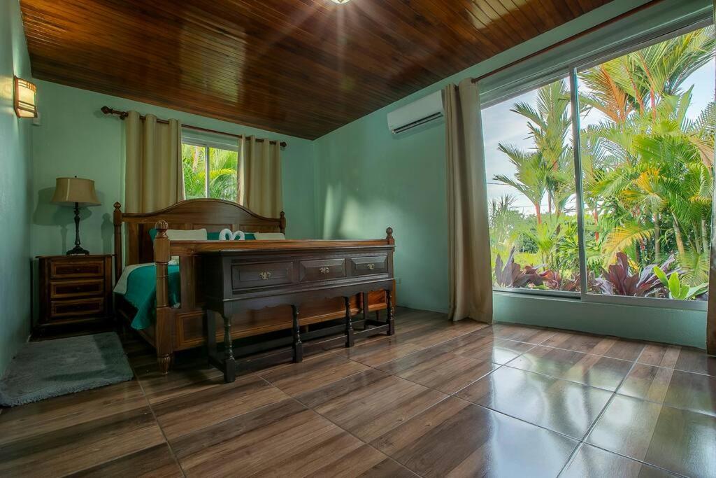 Arenal Family Home - Families & Friends Gateway