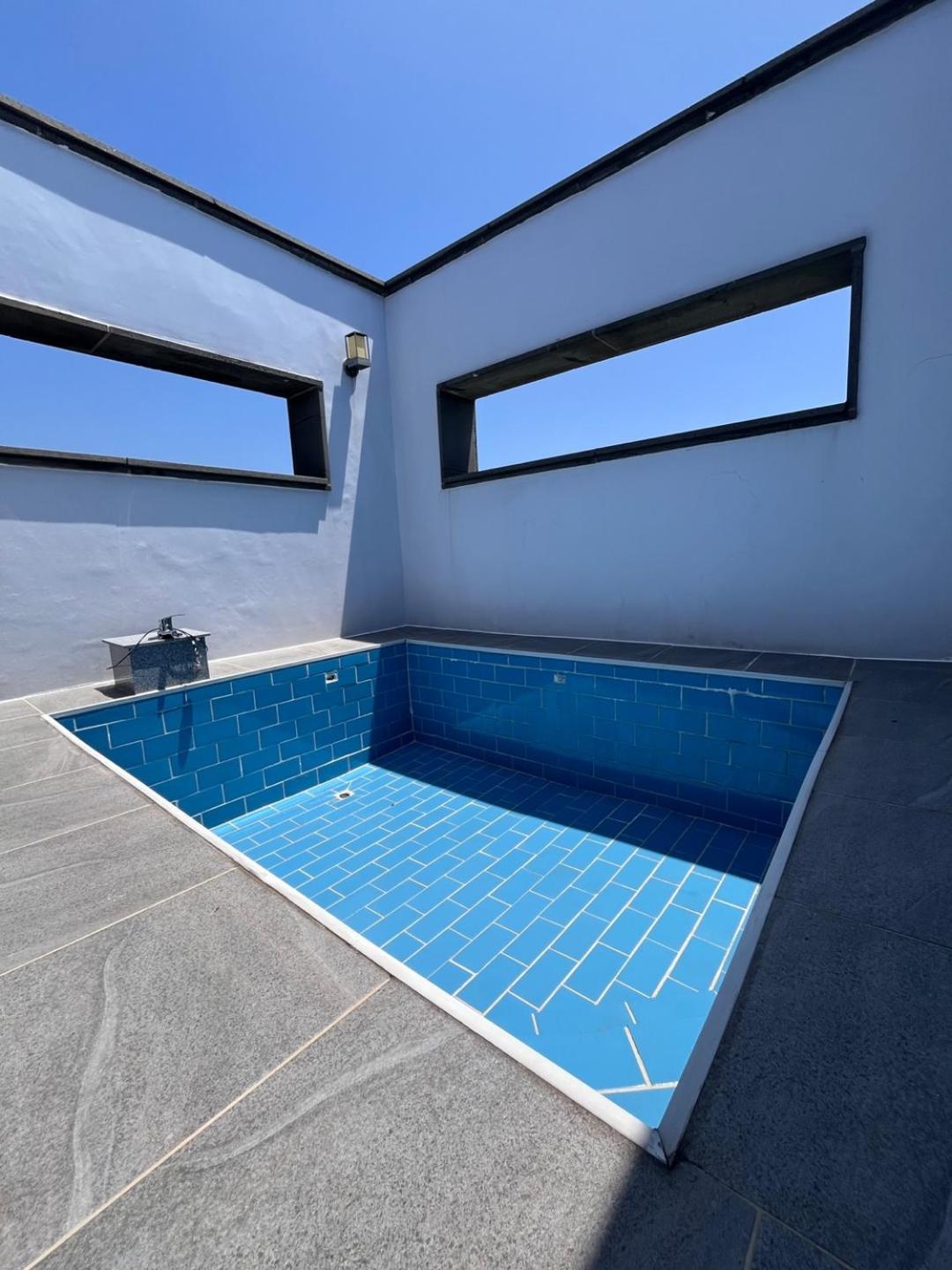 Outdoor Jacuzzi Detached House jejumodo1 view 4