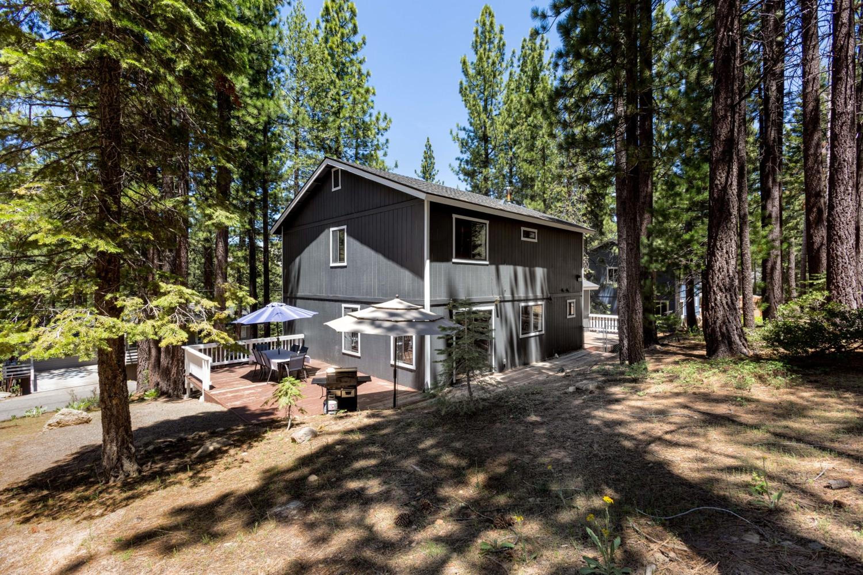 Large Seasonal Rental South Lake Tahoe view 4