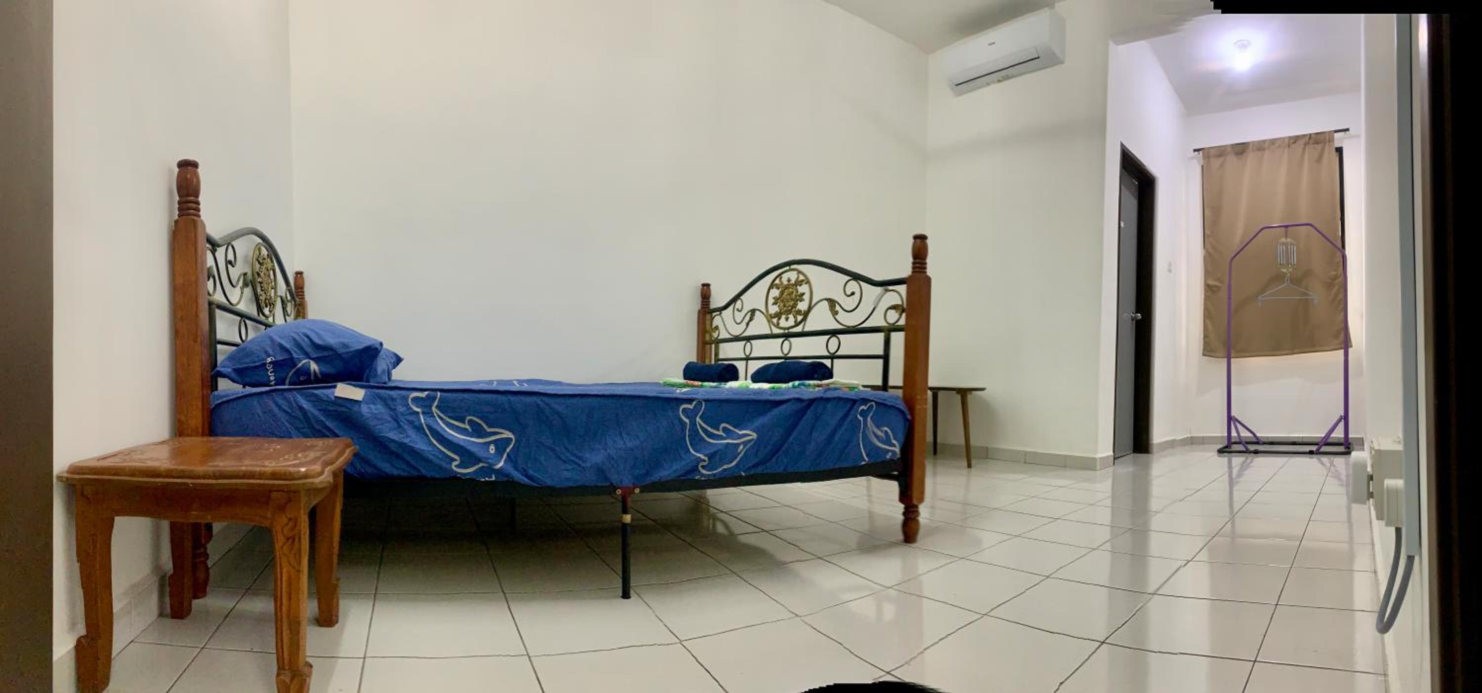 HOMESTAY CIKGU NORa near UTHM KPTM KKTM IPG Moslim onli photo 1