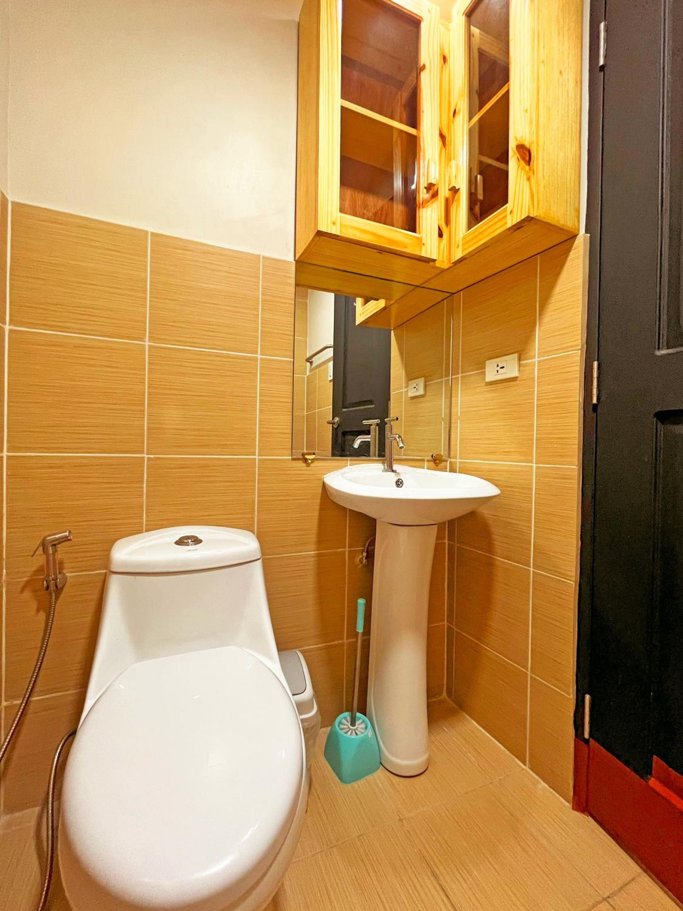 Photo 16
