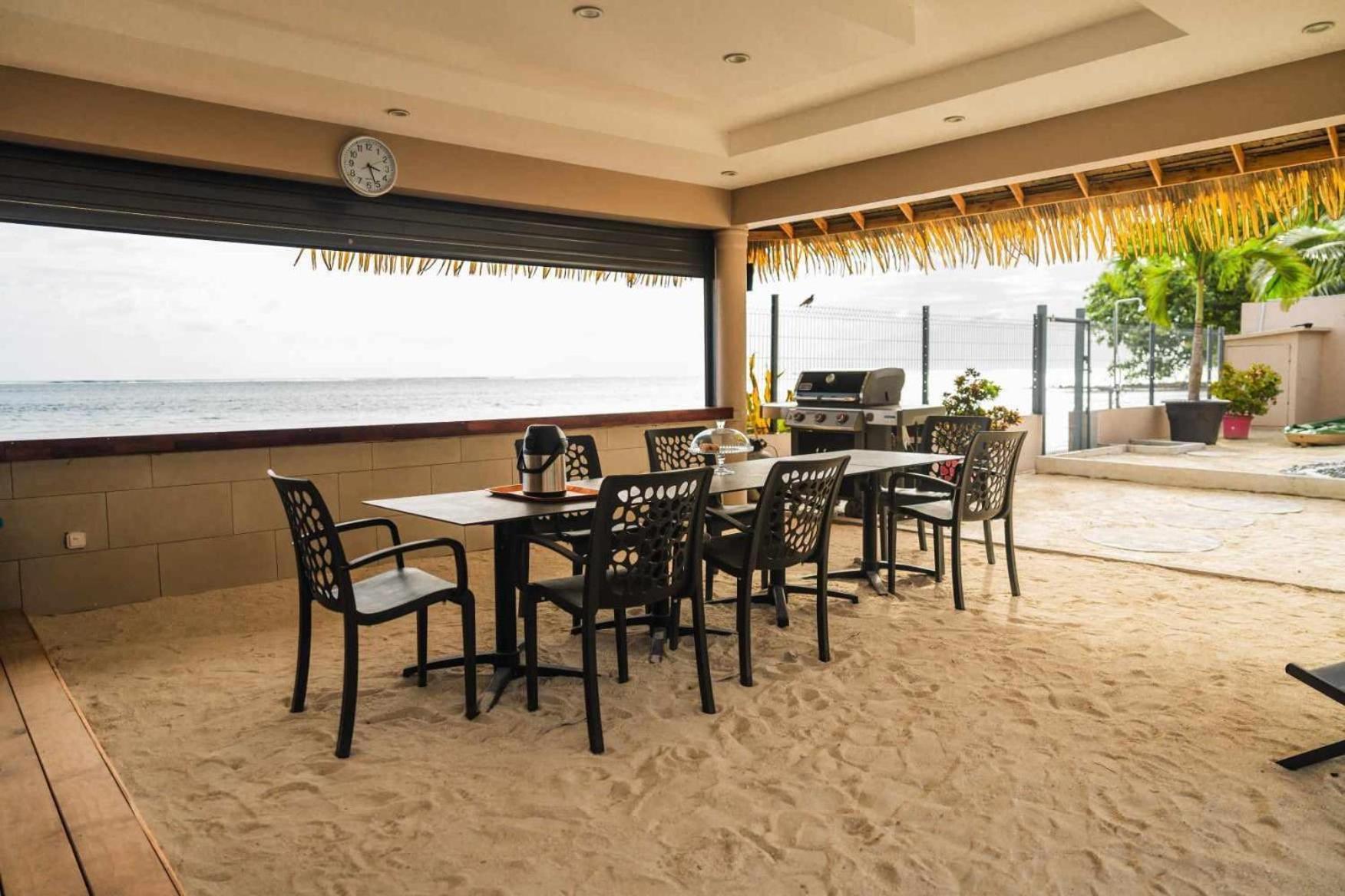 Faré Vanira Vairao view 3
