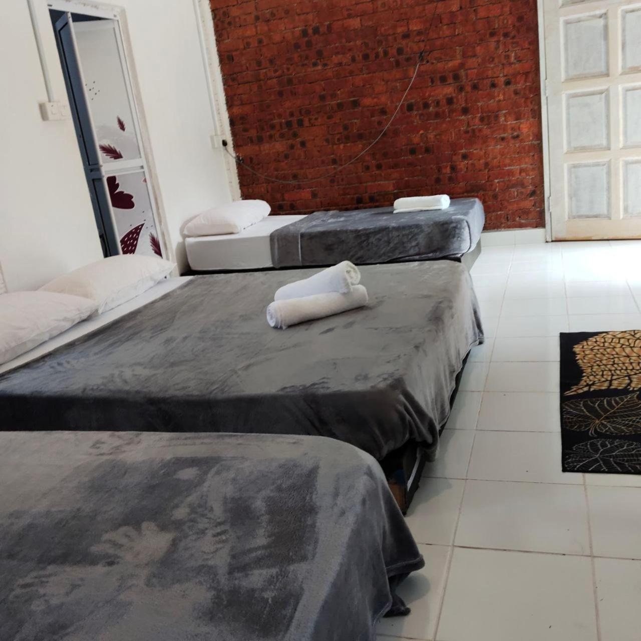 SIBA LODGE GUESTHOUSe