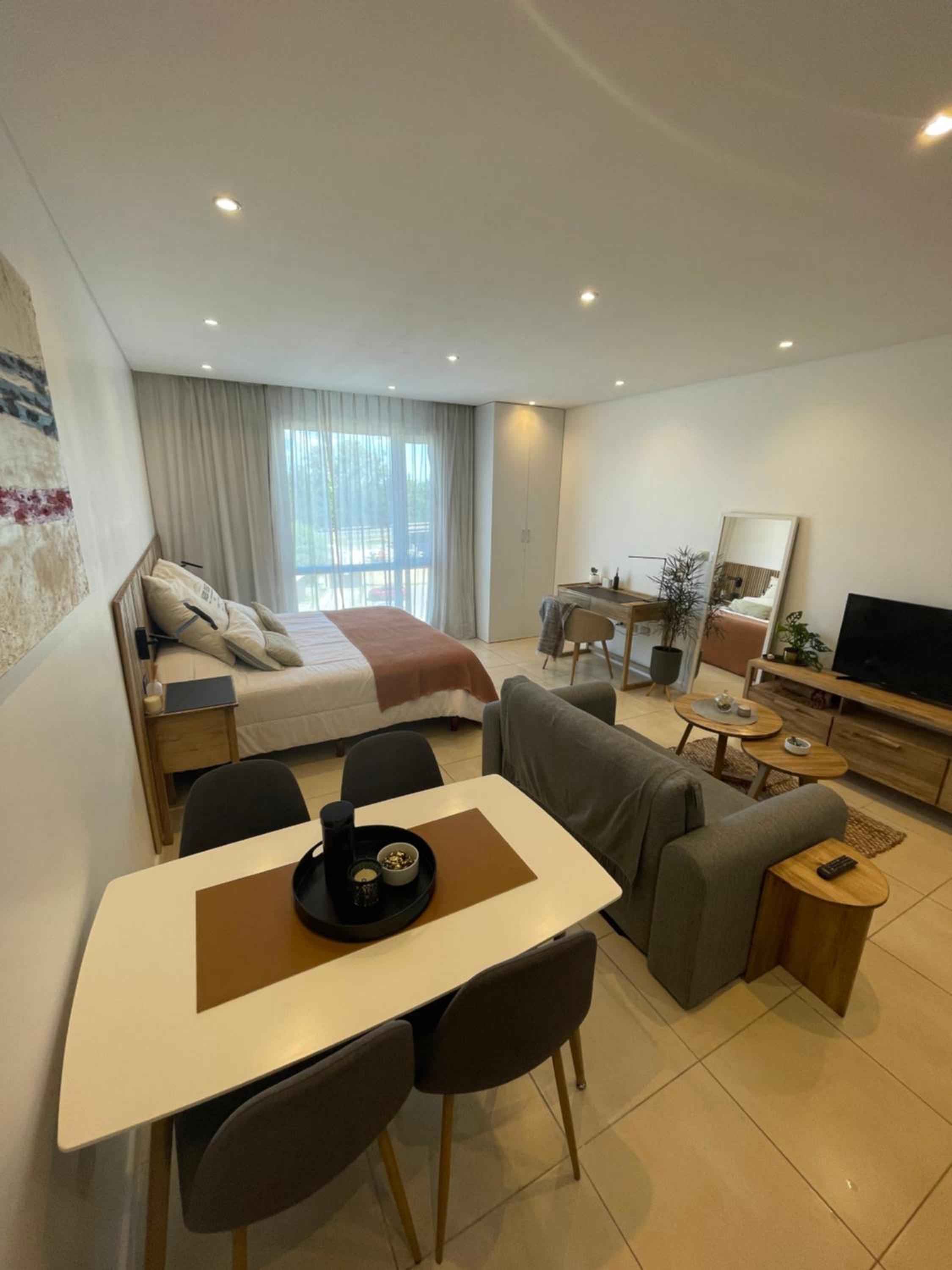Condominio WYNDHAM NORDELTA DESAYUNO INCLUIDO PISCINA OPCIONAL ARANCELADA !!!!!