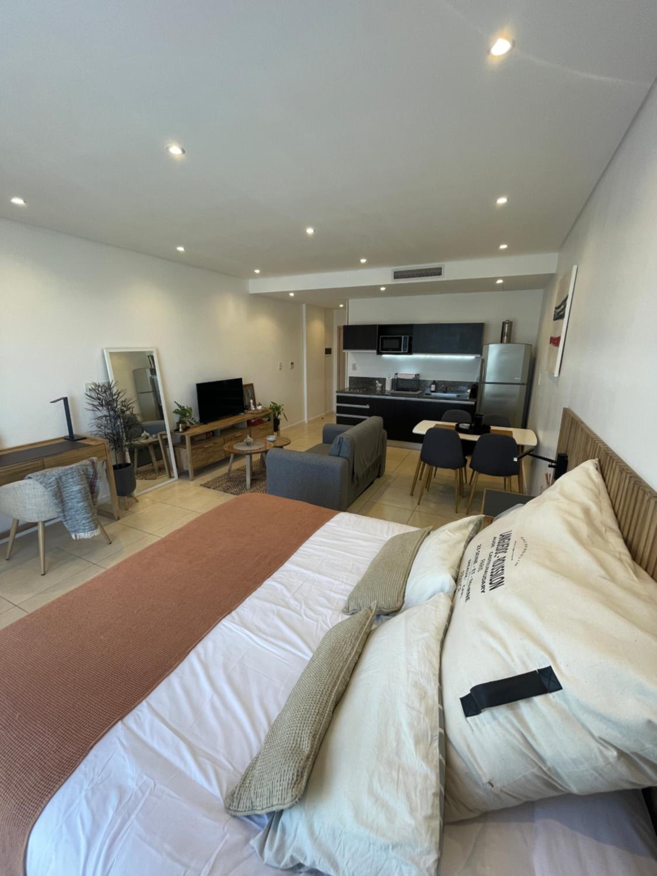 Condominio WYNDHAM NORDELTA DESAYUNO INCLUIDO PISCINA OPCIONAL ARANCELADA !!!!!