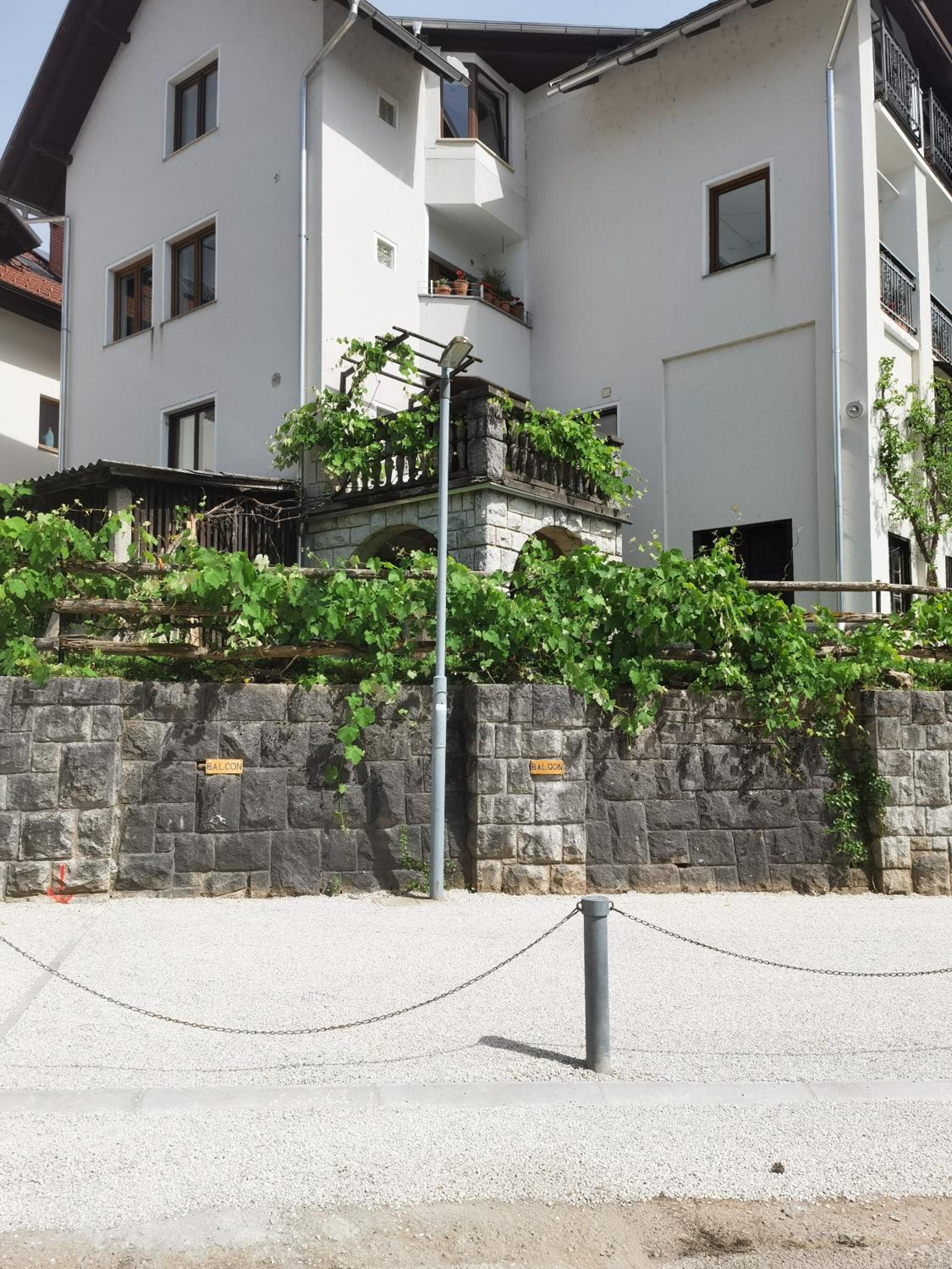 BALCON Apartments