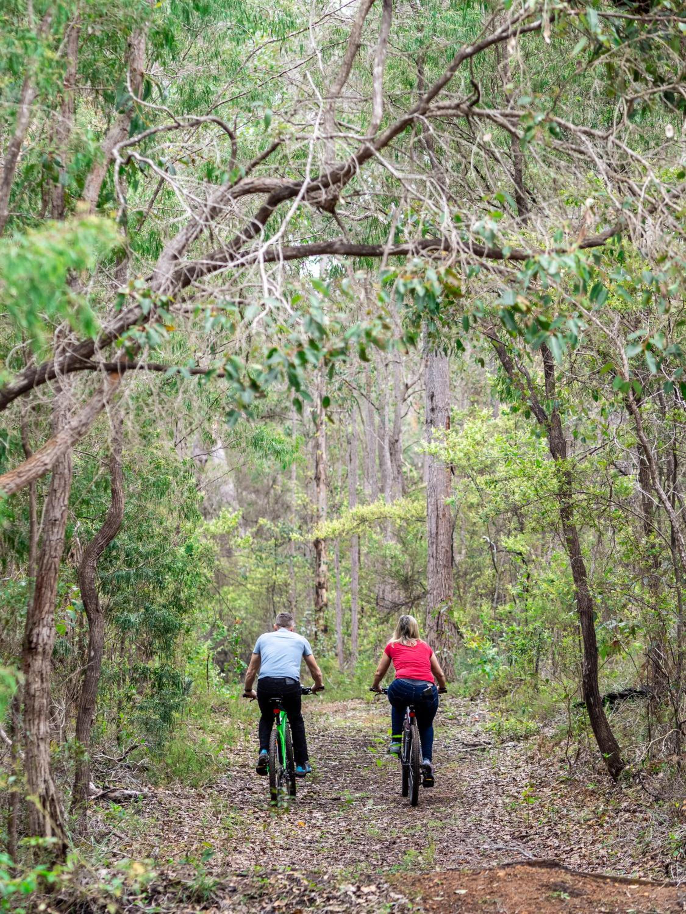 Jarrah Grove Forest Retreat - Adults Only Luxury Chalet