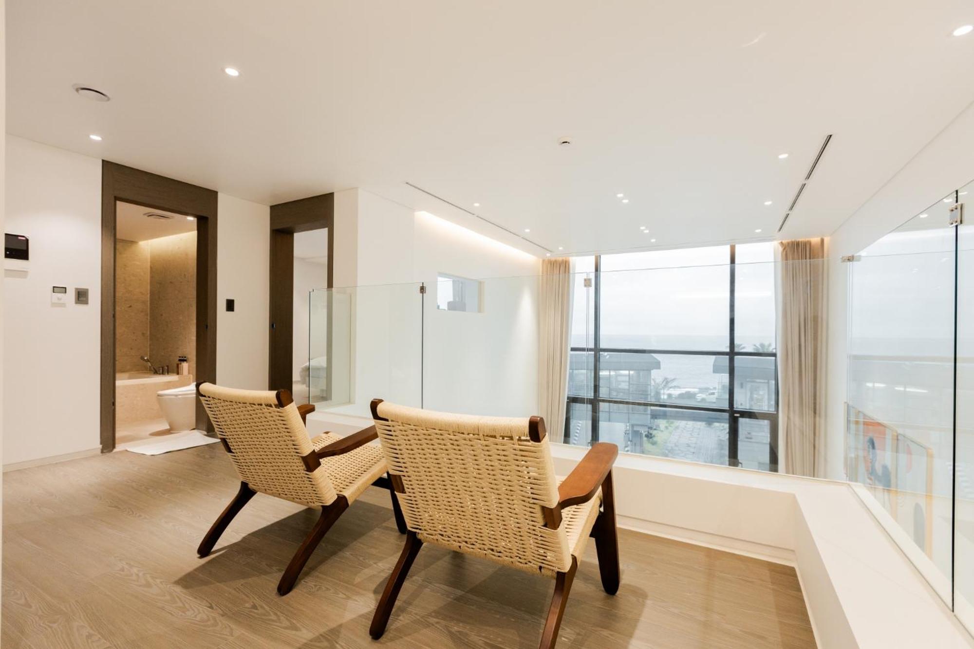Dolphin Penthouse