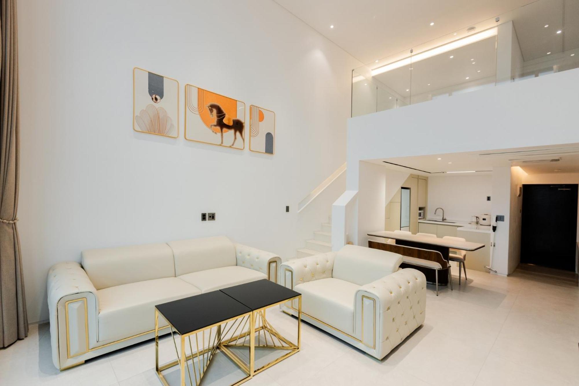 Dolphin Penthouse