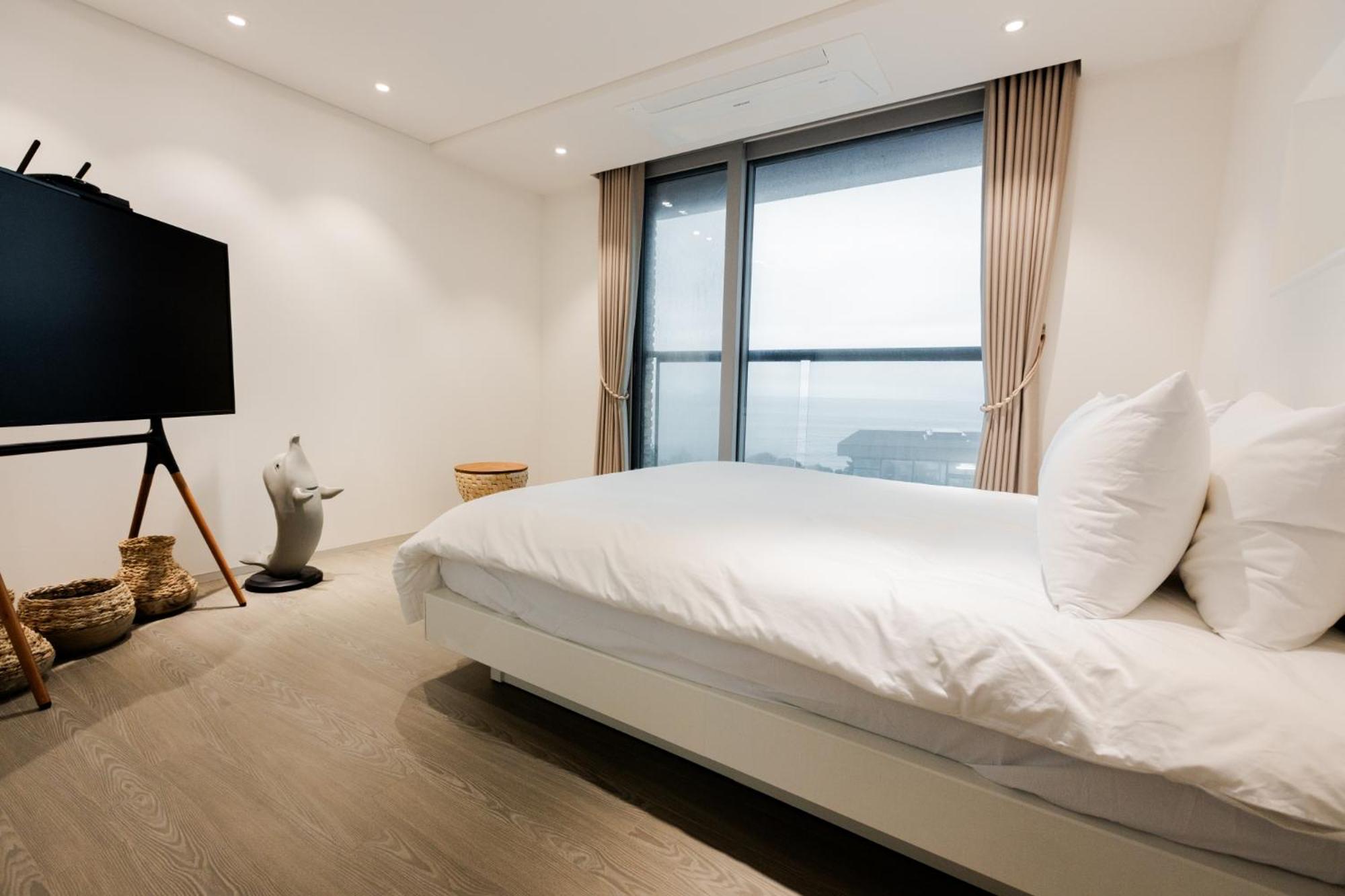 Dolphin Penthouse