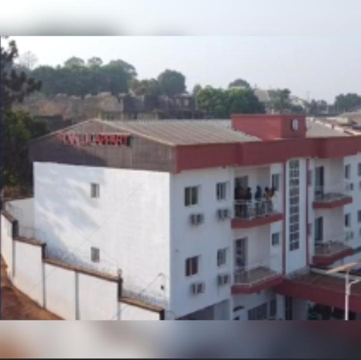 Appartement meublé foumban