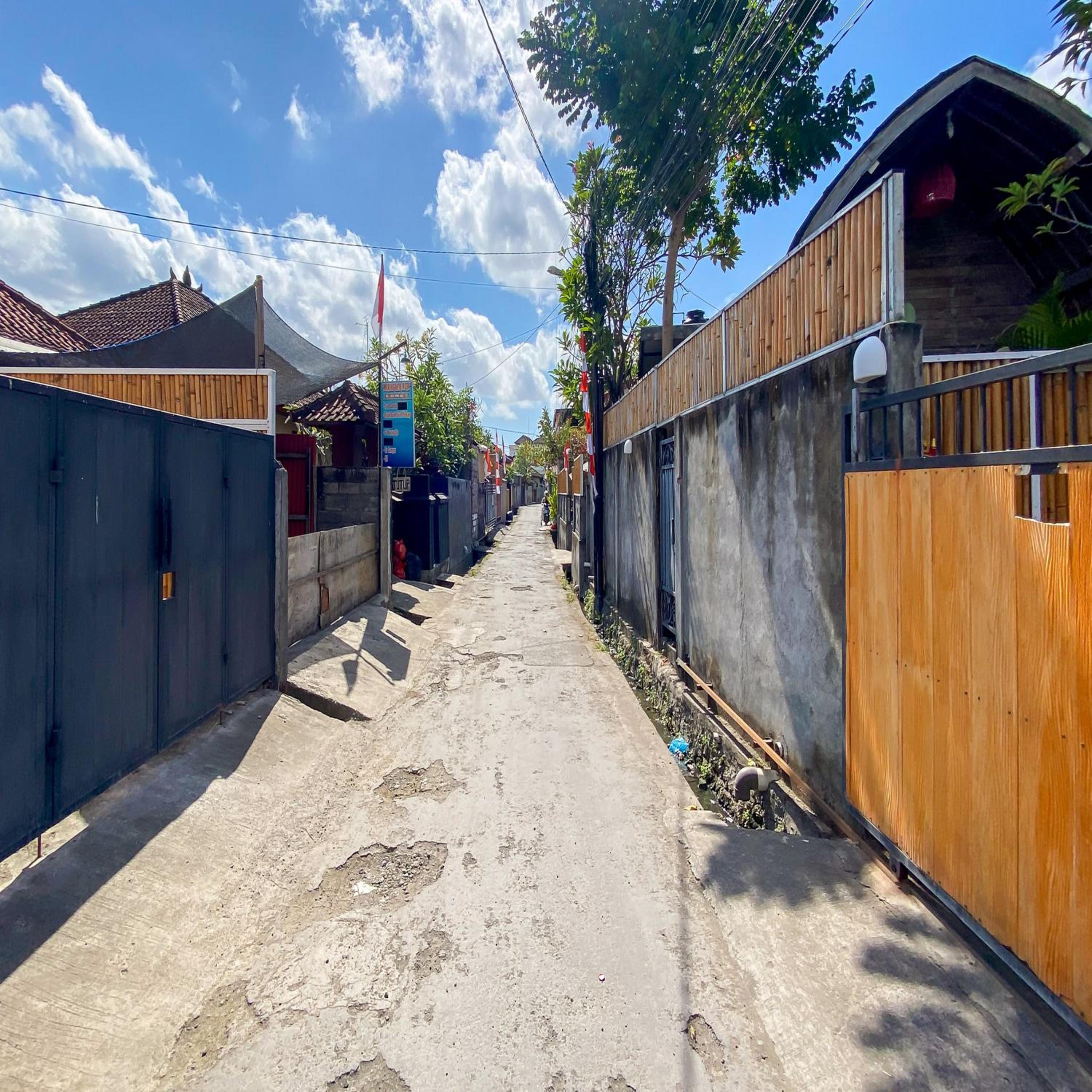 The Lumbung Residence