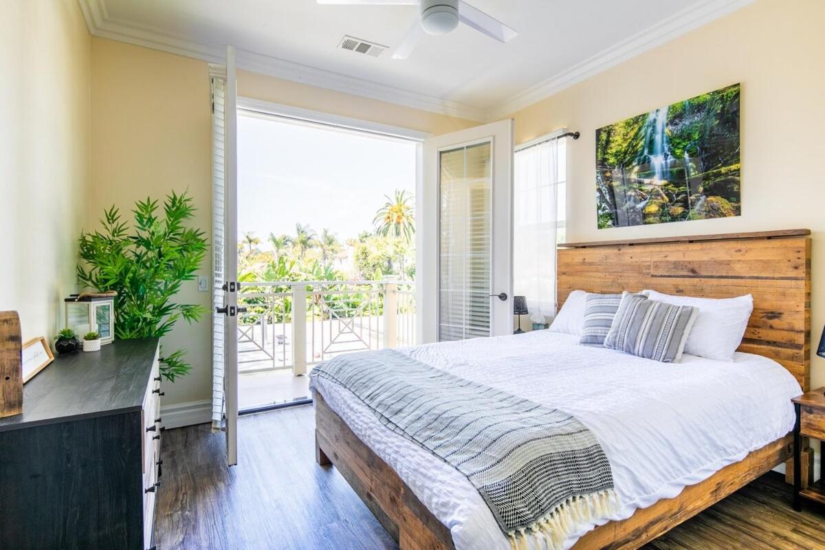 Sandy Feet Retreat, 4 bed home close to beach