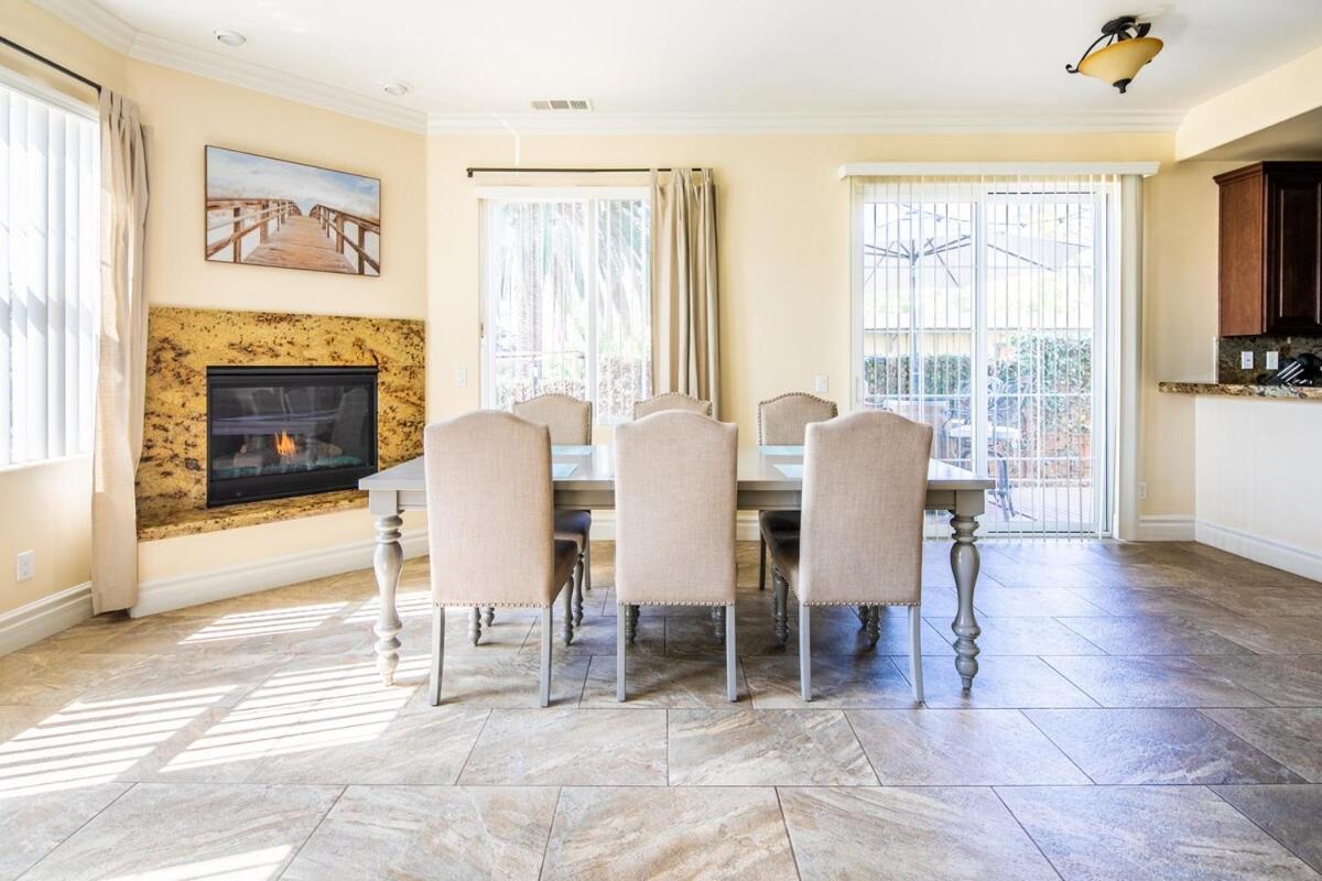 Sandy Feet Retreat, 4 bed home close to beach