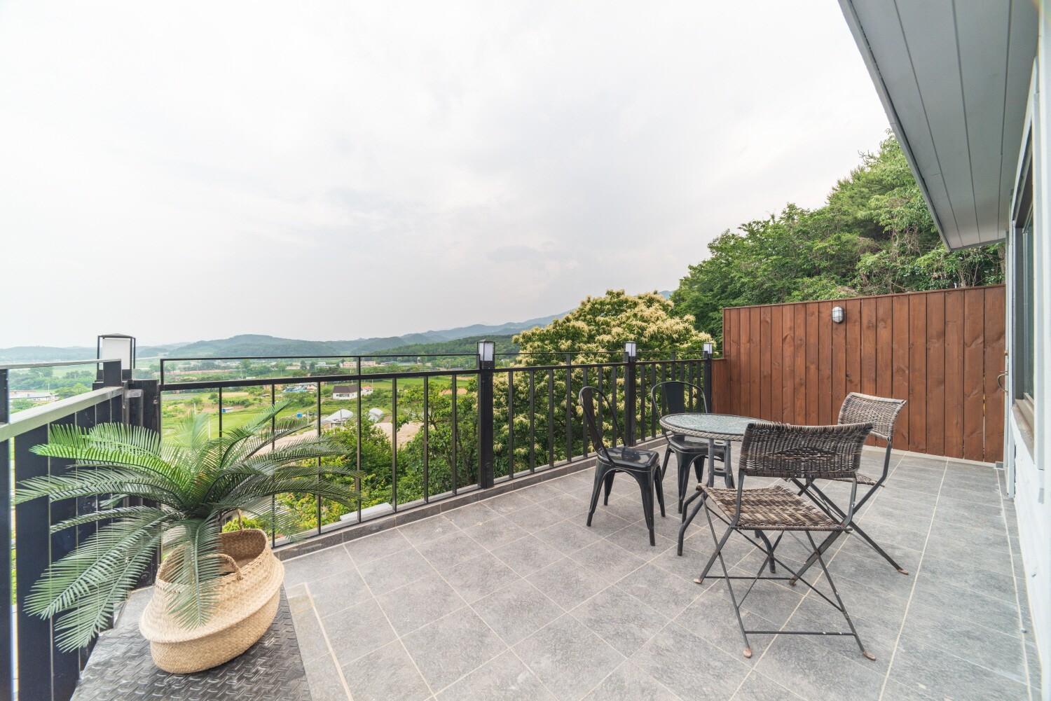 balance & terrace
