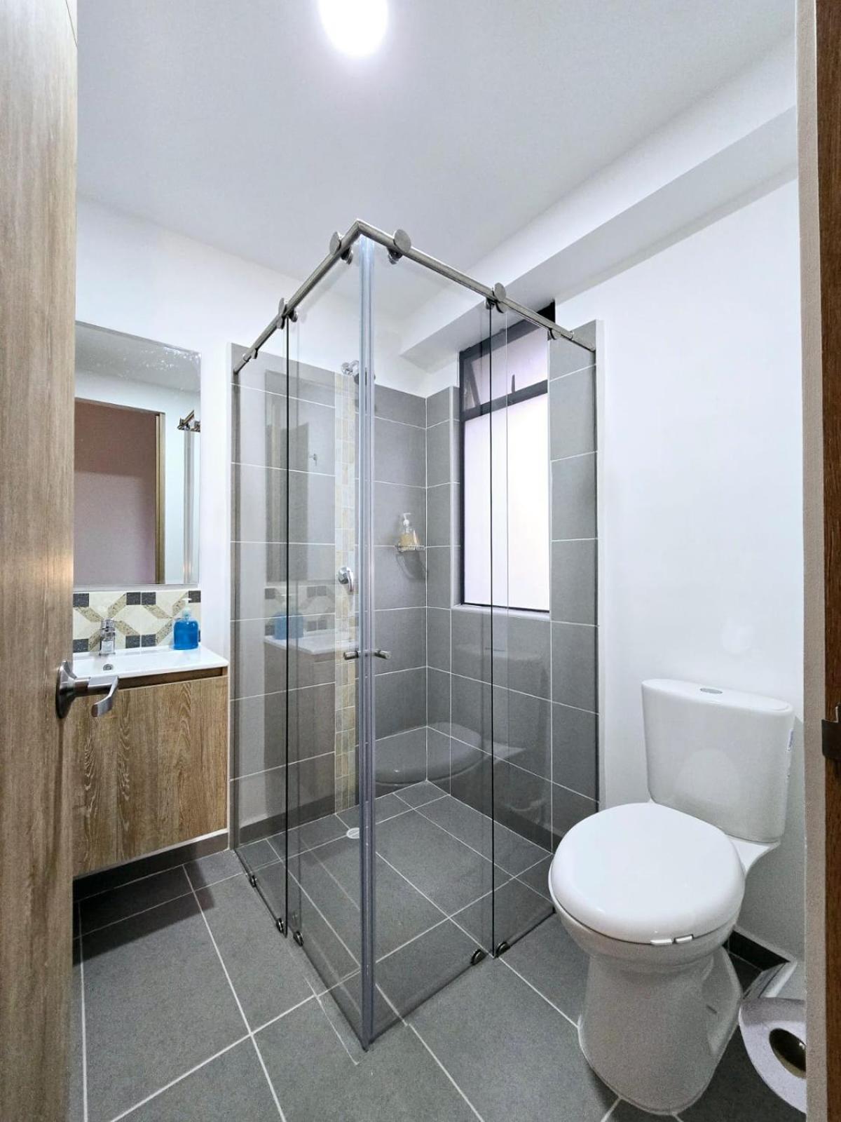 Casa Privada Vacacional a 2m del Aeropuerto Eden, 20m del Parque Del Cafe y Armenia tiene Piscina, Jacuzzi, Sauna By Molca Xperiences