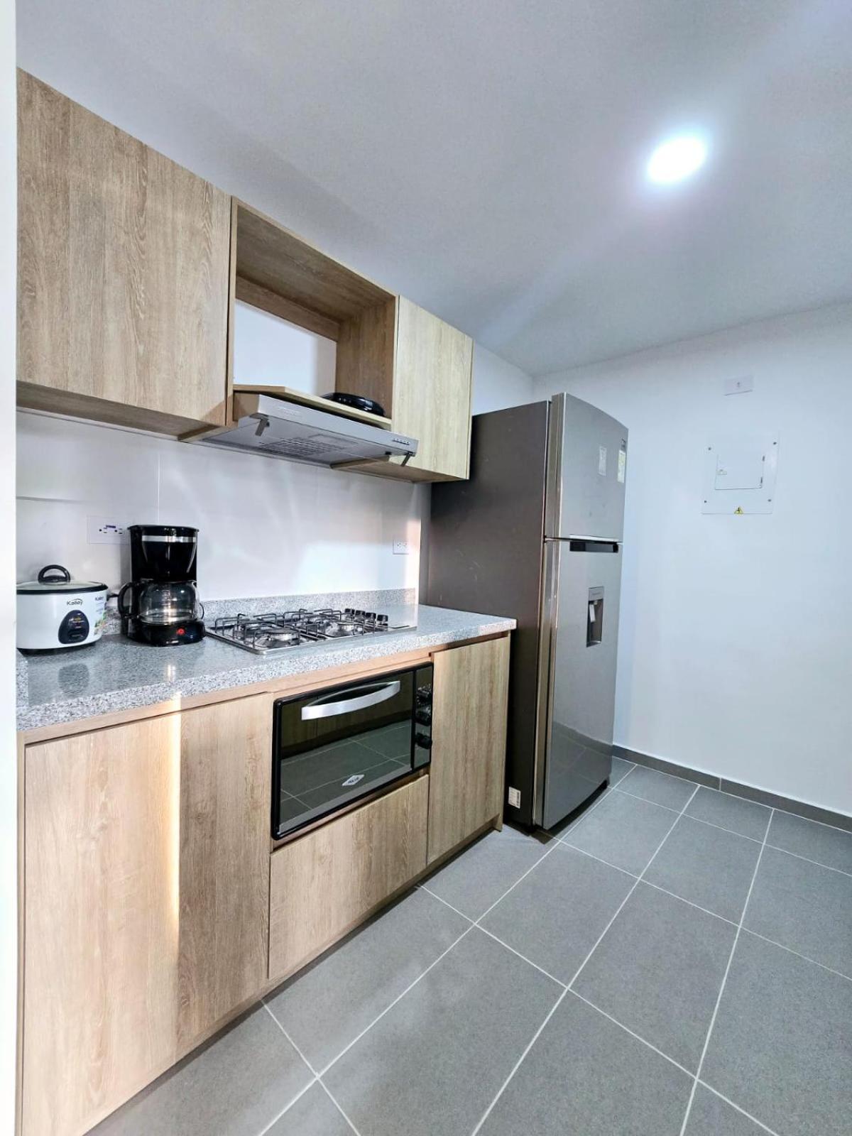 Casa Privada Vacacional a 2m del Aeropuerto Eden, 20m del Parque Del Cafe y Armenia tiene Piscina, Jacuzzi, Sauna By Molca Xperiences