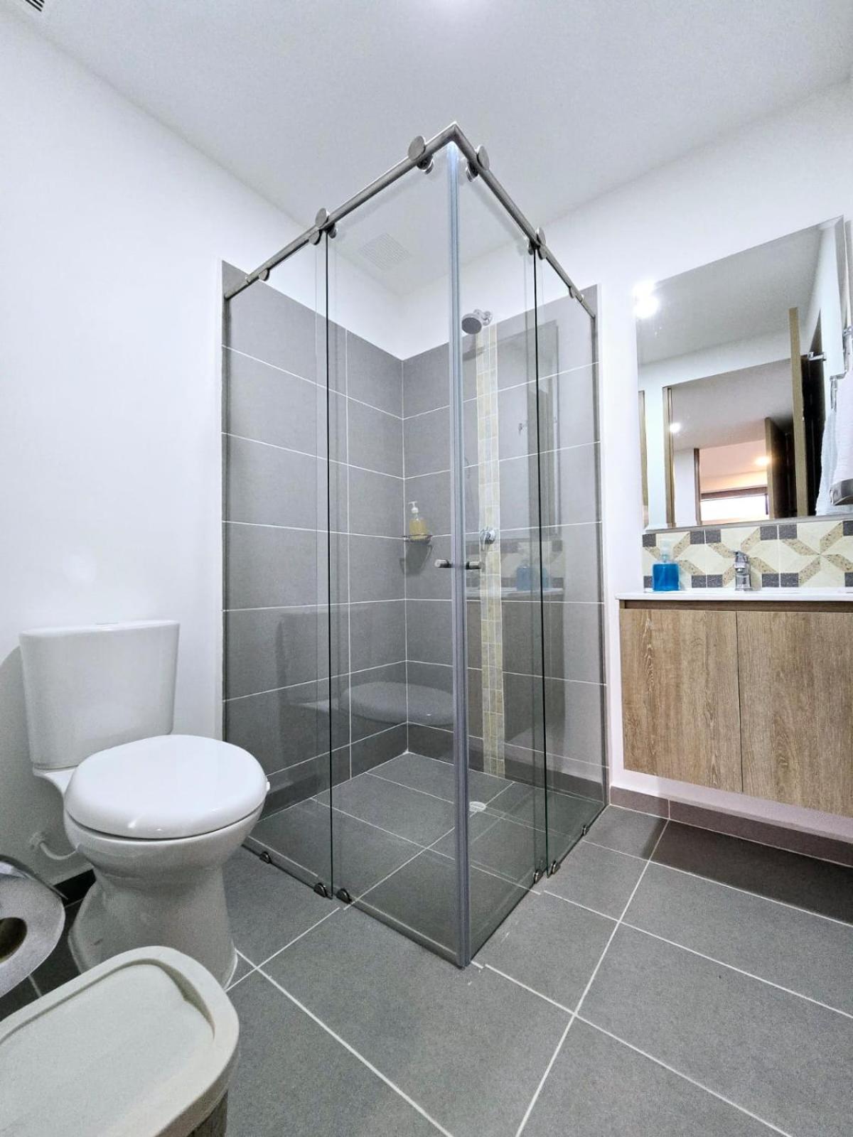 Casa Privada Vacacional a 2m del Aeropuerto Eden, 20m del Parque Del Cafe y Armenia tiene Piscina, Jacuzzi, Sauna By Molca Xperiences