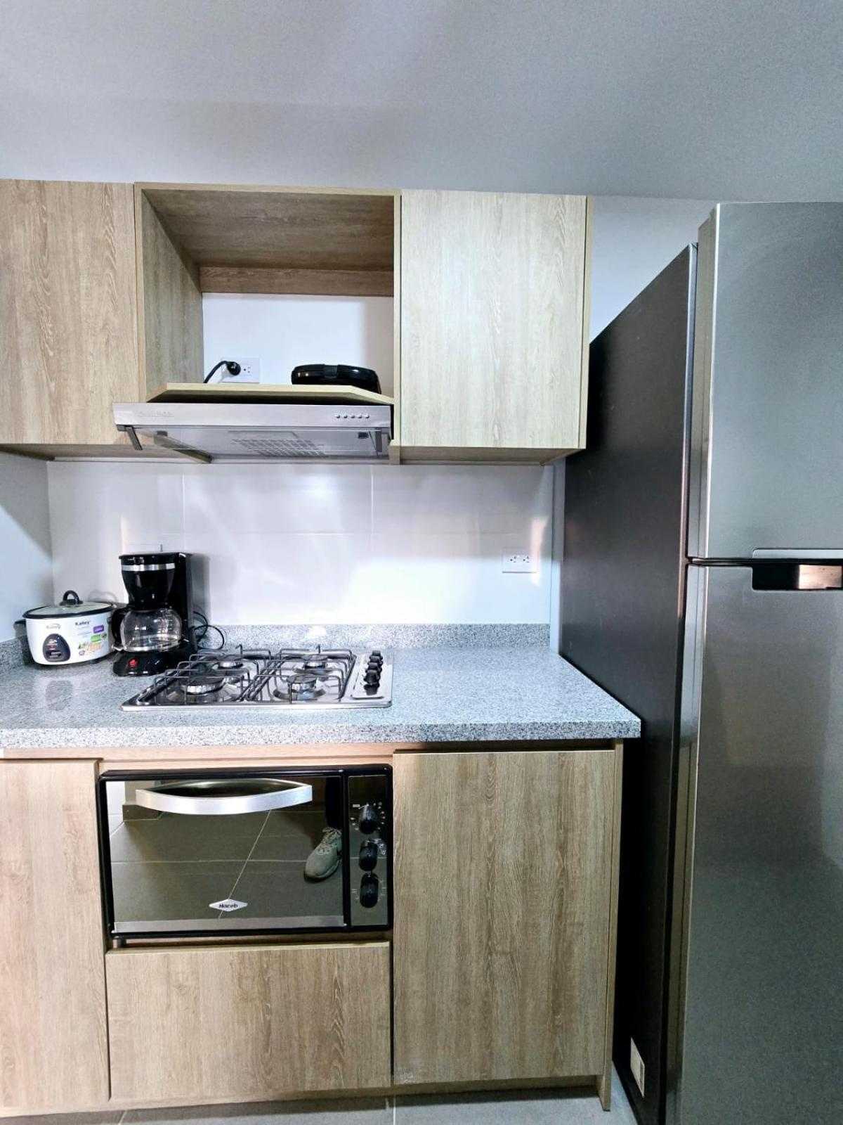 Casa Privada Vacacional a 2m del Aeropuerto Eden, 20m del Parque Del Cafe y Armenia tiene Piscina, Jacuzzi, Sauna By Molca Xperiences