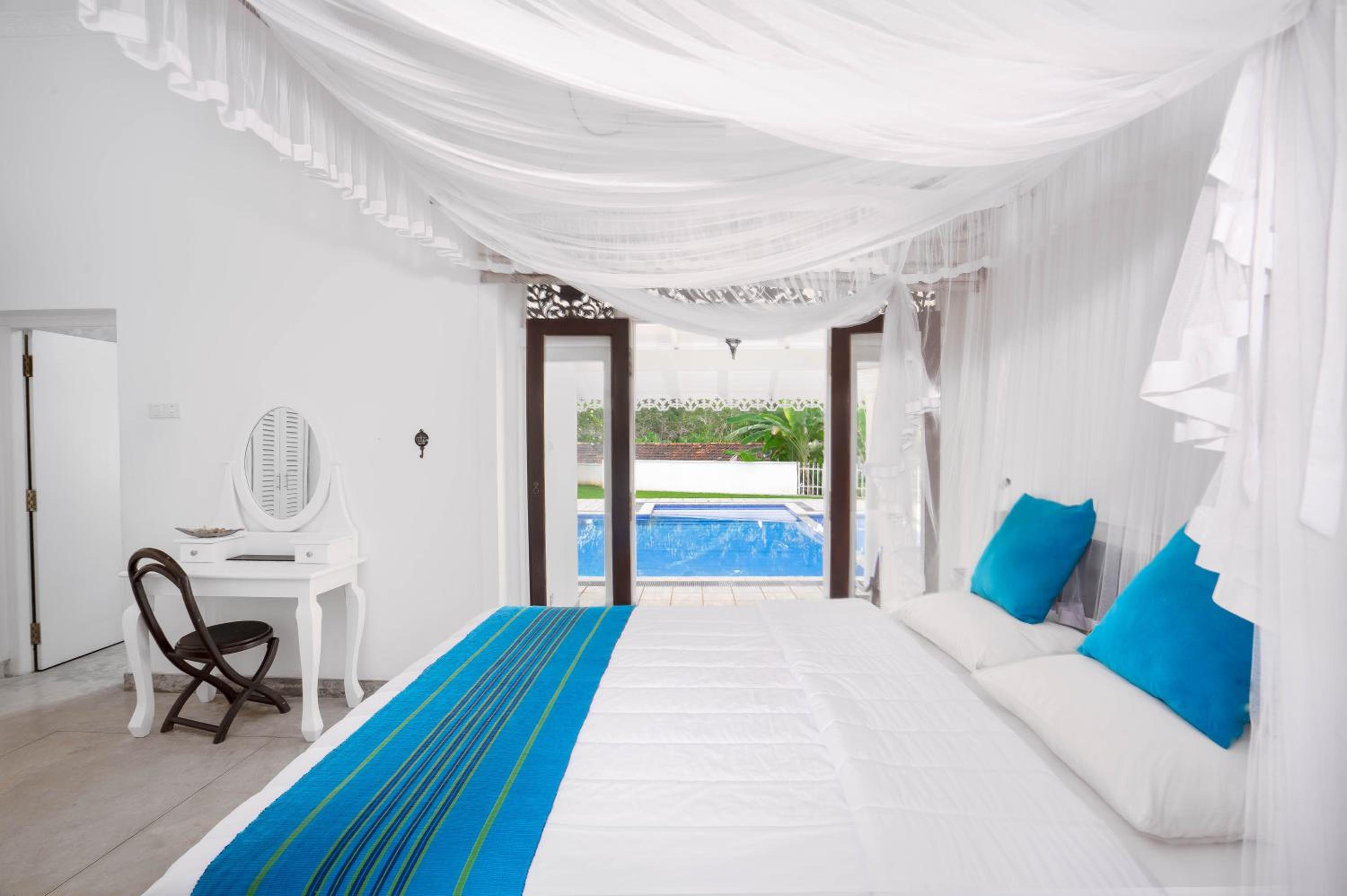 Tara Garden Sri Lanka - luxury colonial villa view 4