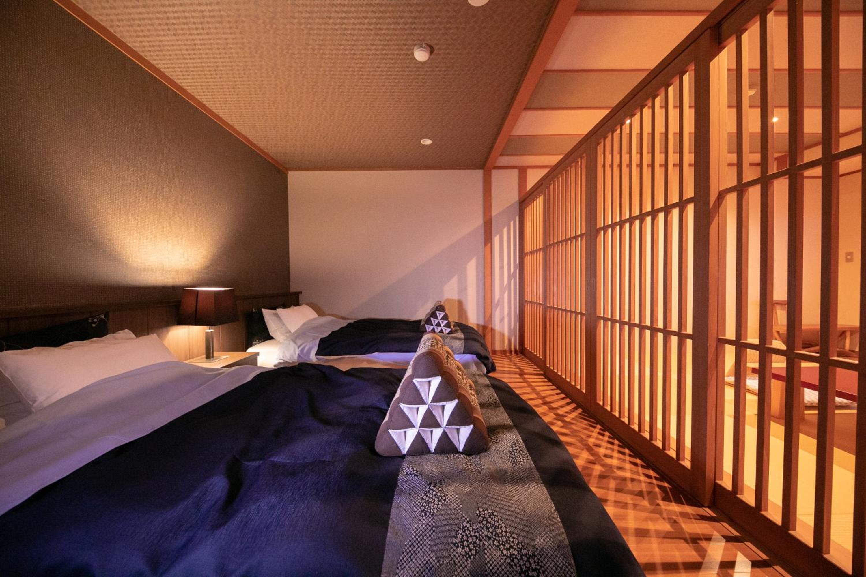 Wakamatsuya