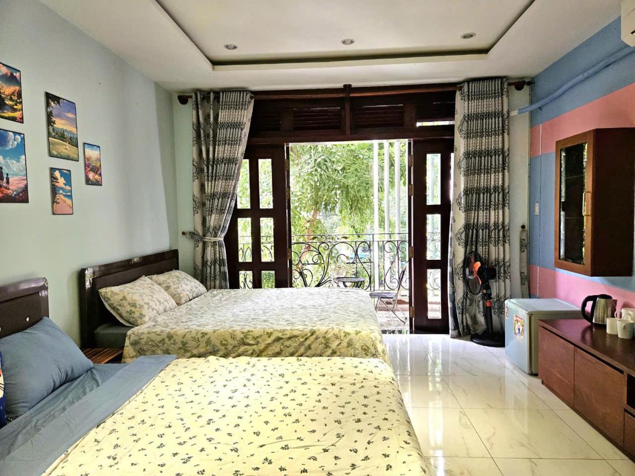 Sam'sHouse