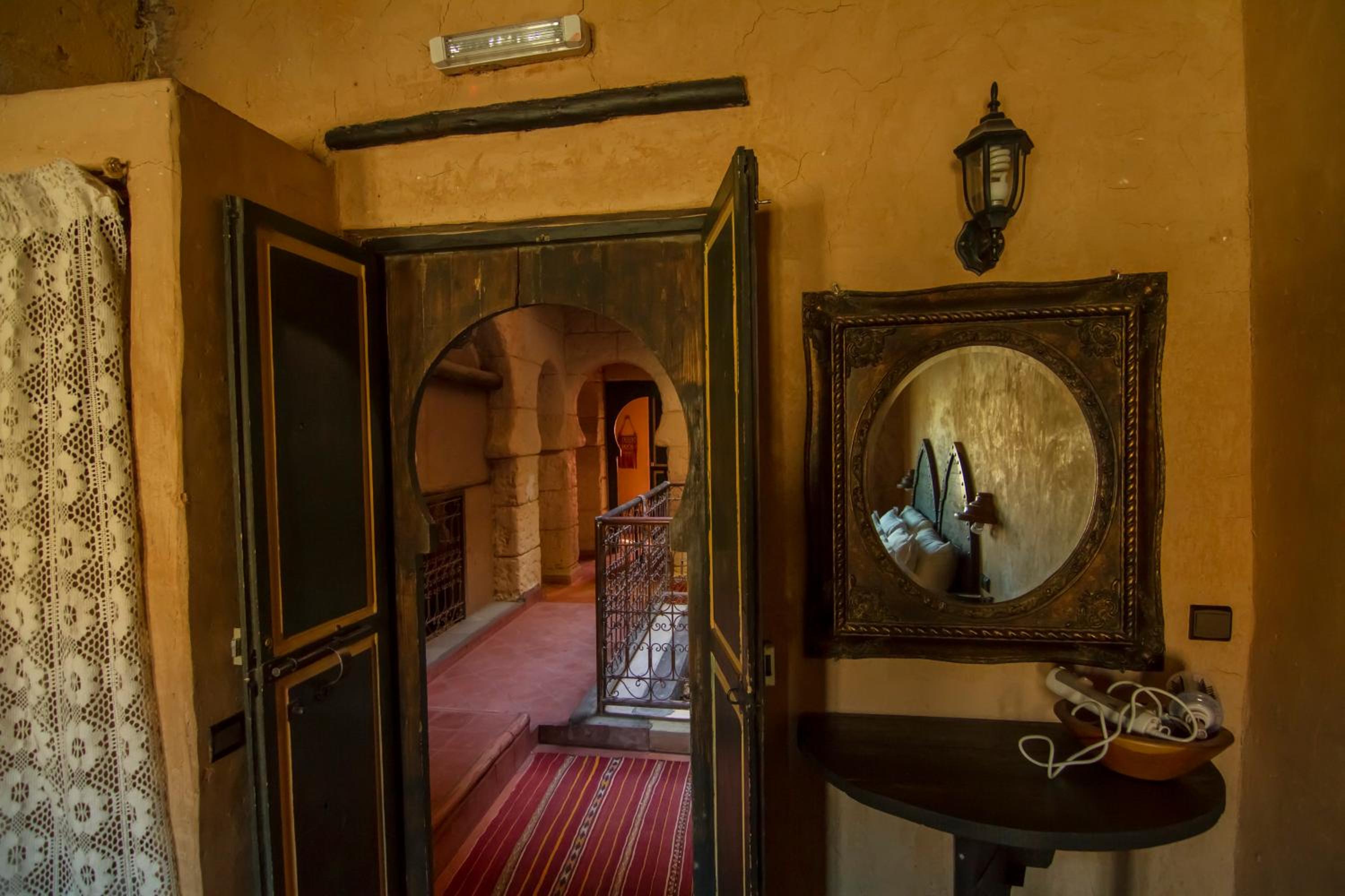 Ouarzazate Vacations - Rose Noire - Property Image 9