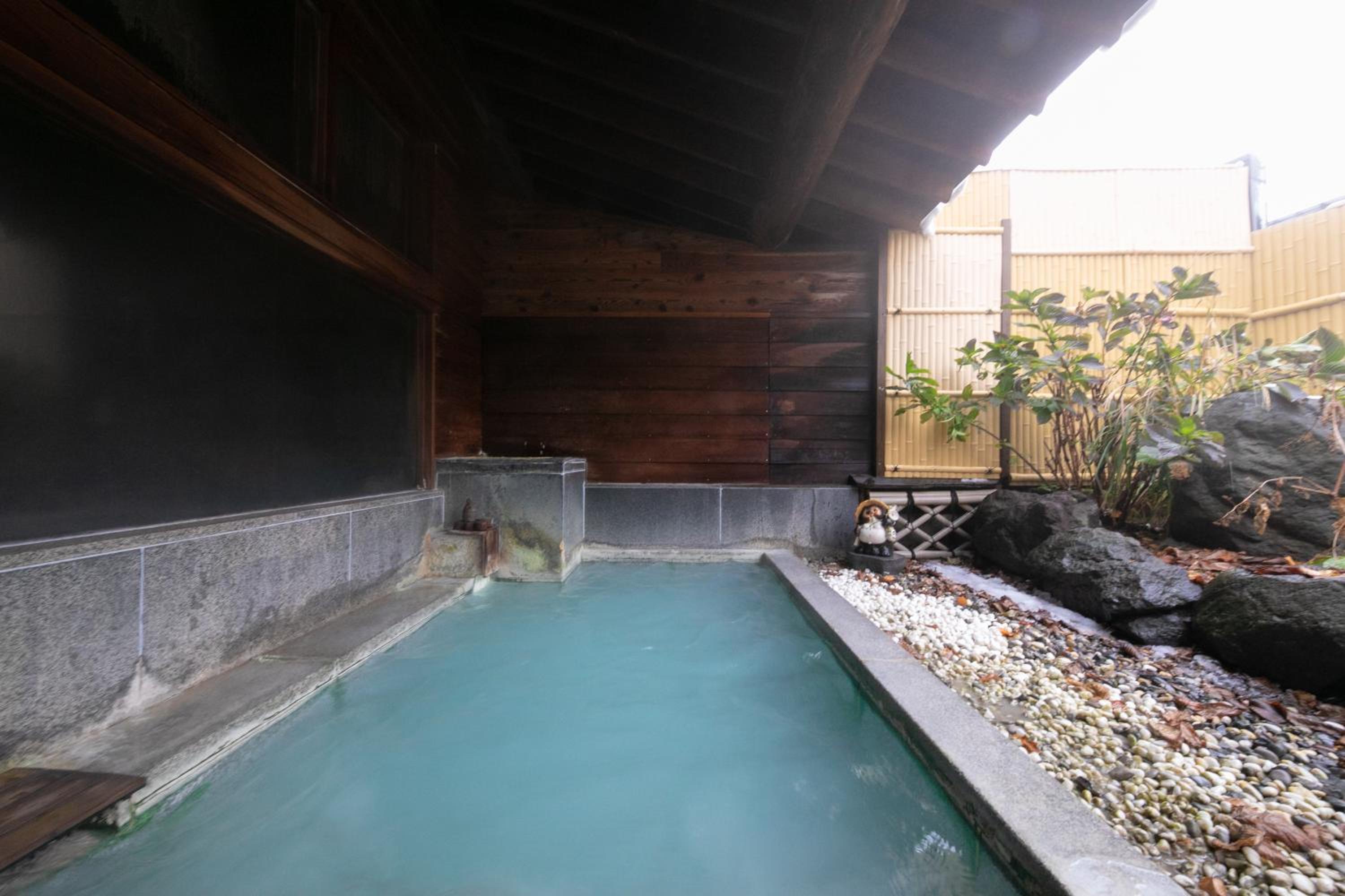 Wakamatsuya