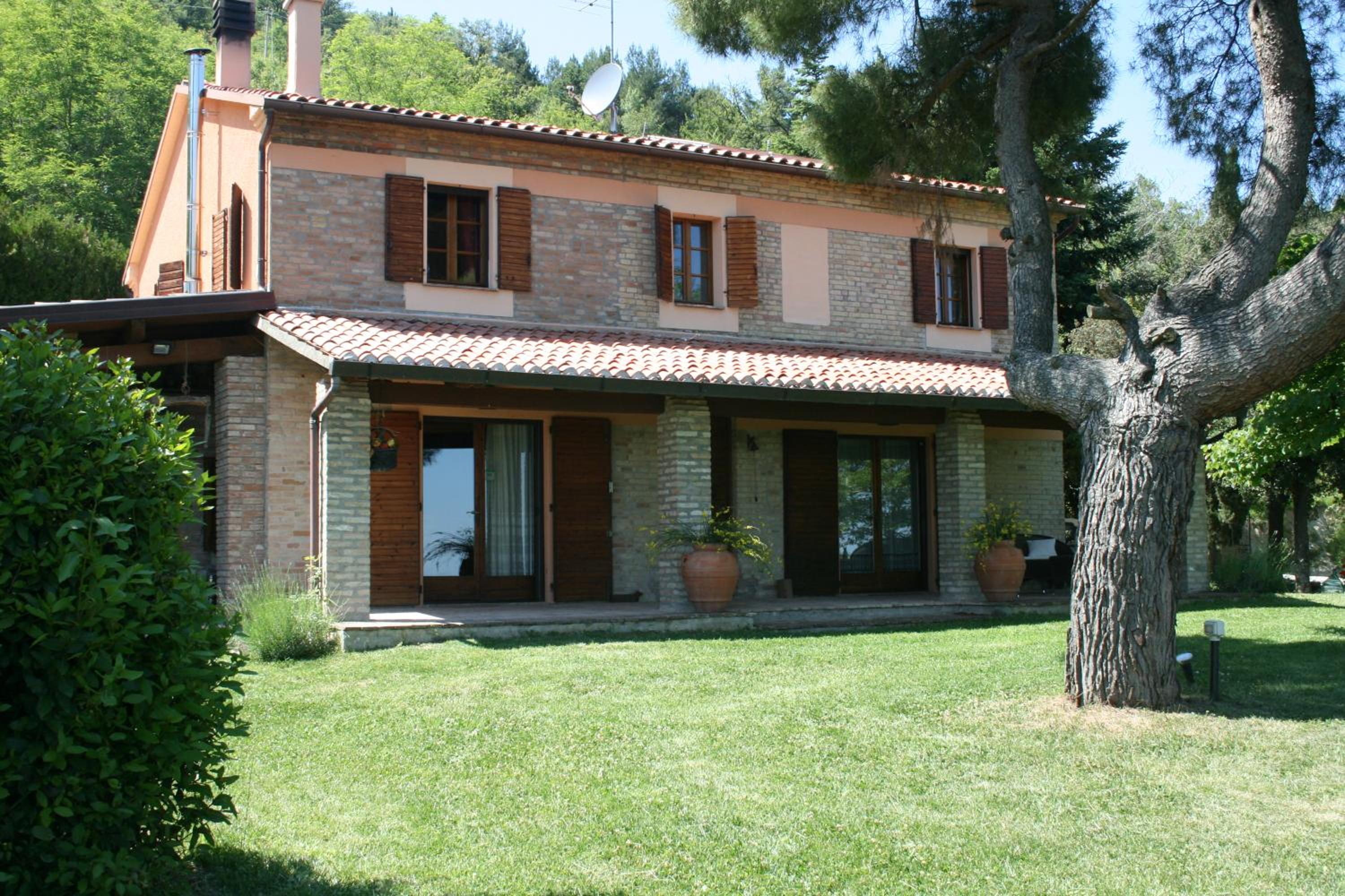 Cornio Delle Fronde