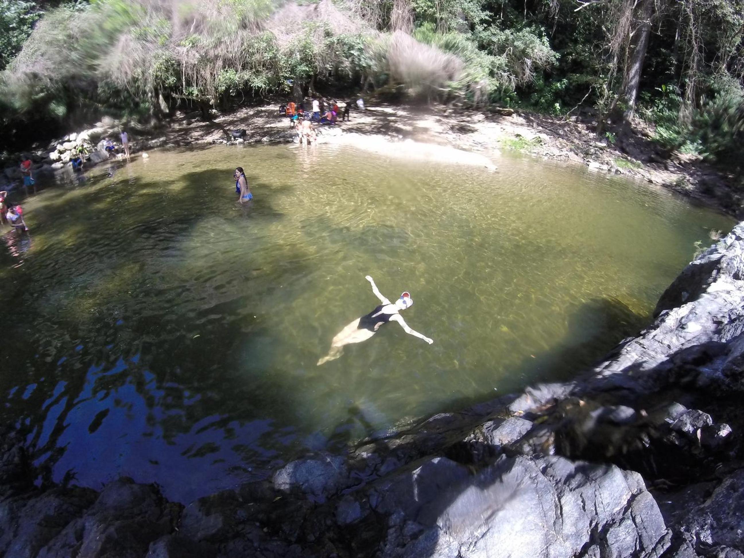 Cascada escondida glamping