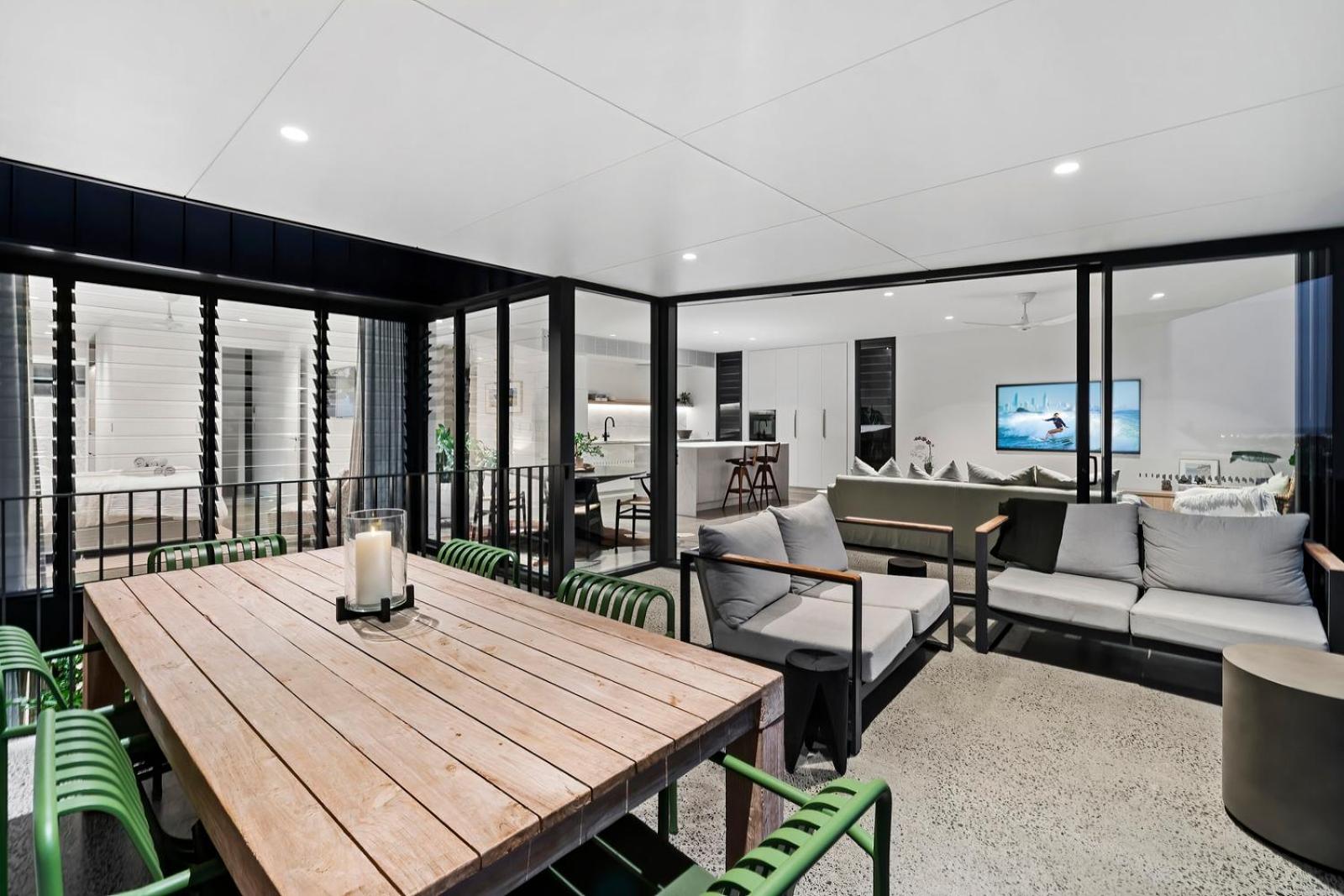 Luxe Condo at Alex Beach