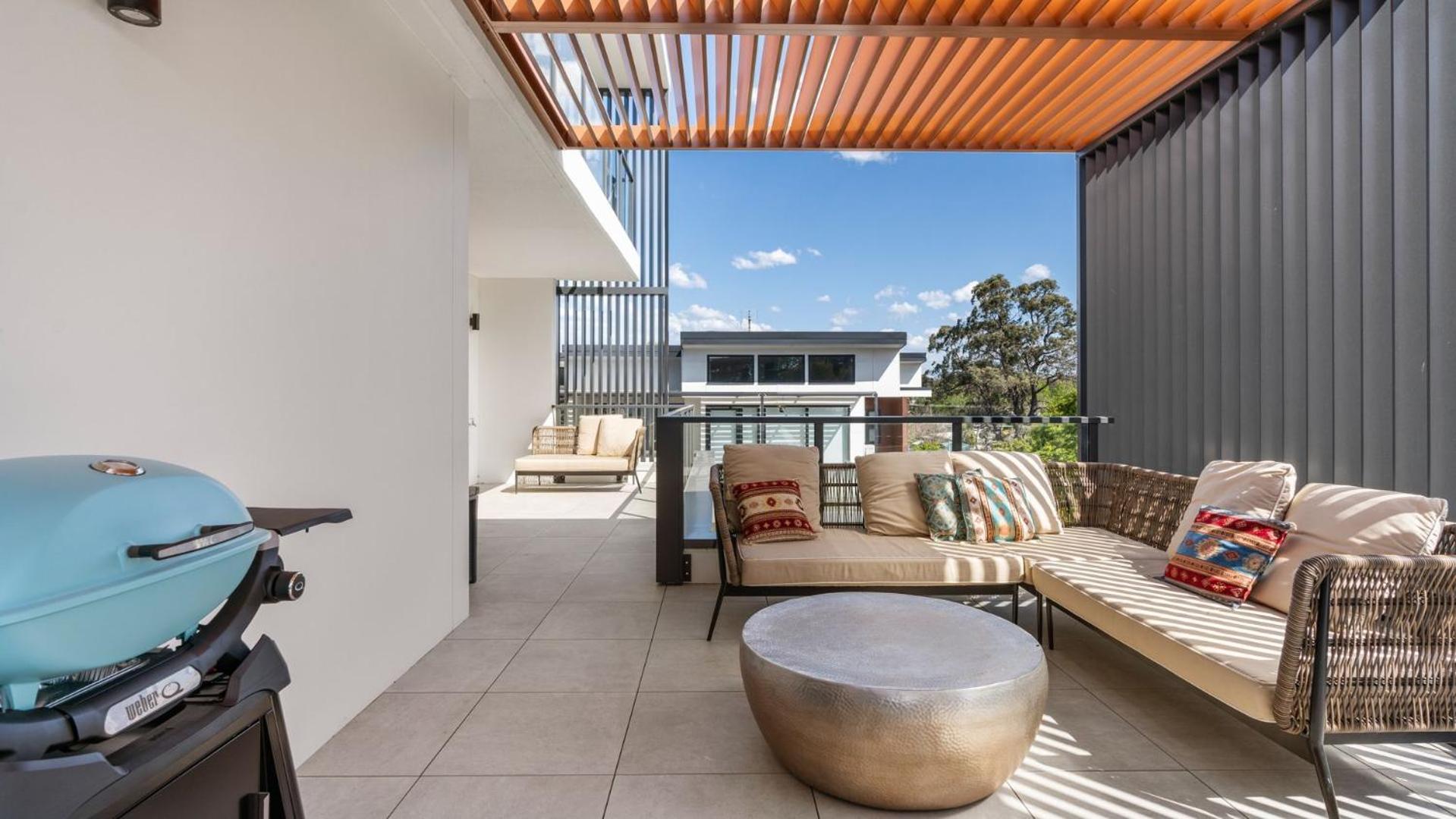 Allura Blue Jervis Bay